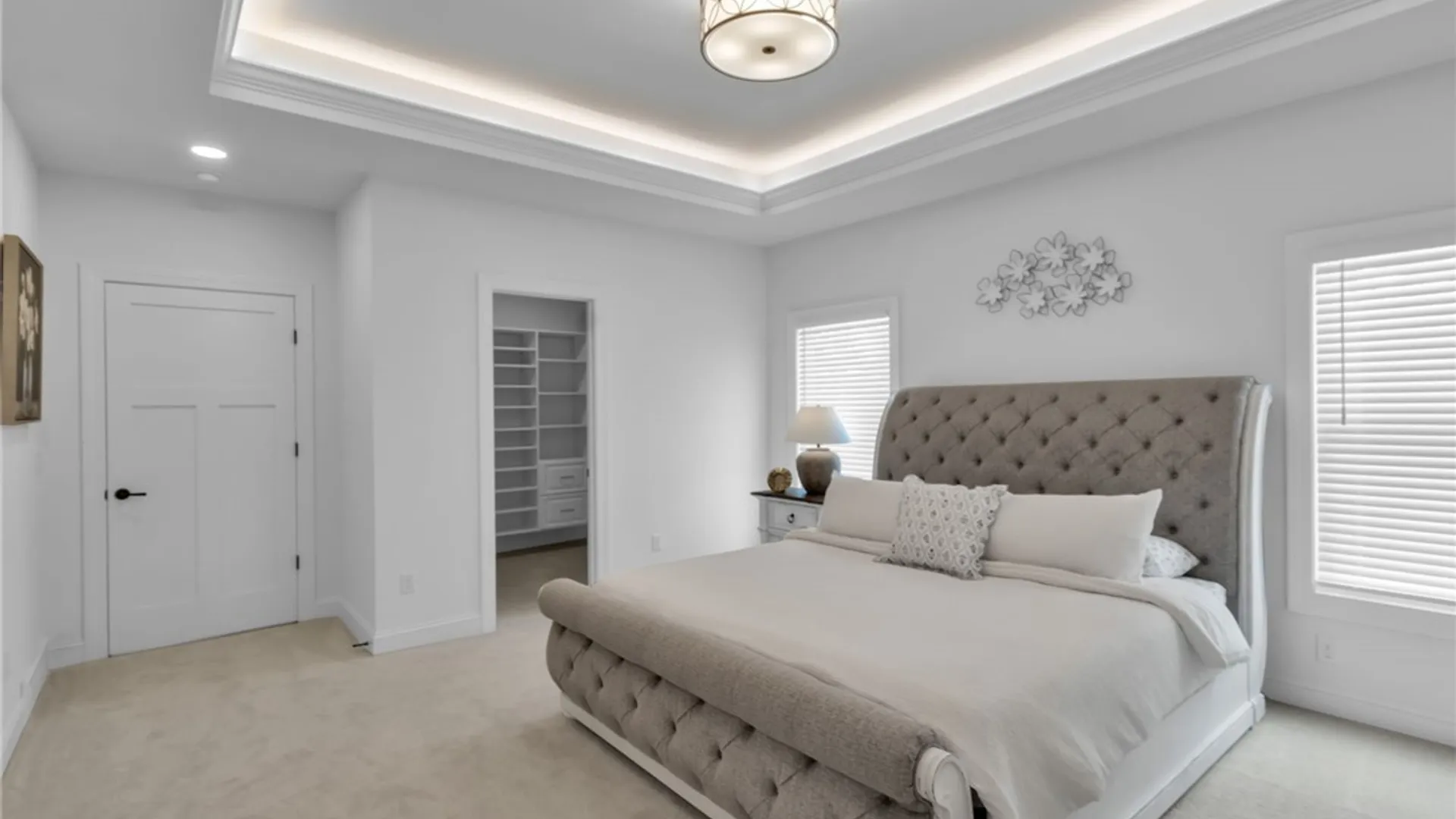 Property at 8 Birch Lane, Amherst, NY 14221 14