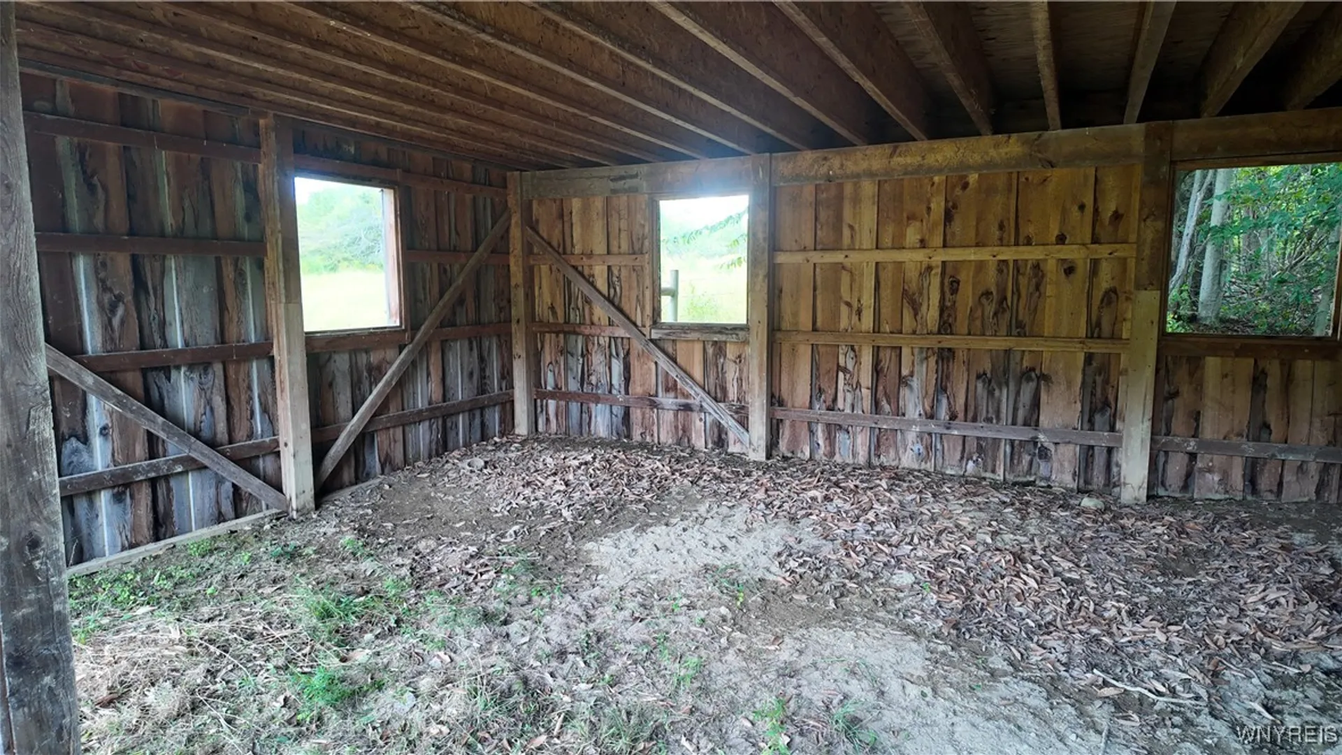 Property at 976 Davis Road, Aurora, NY 14052 25