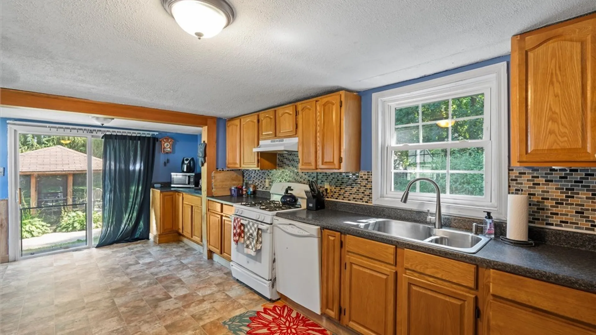 Property at 6182 Airport Road, Camillus, NY 13209 8