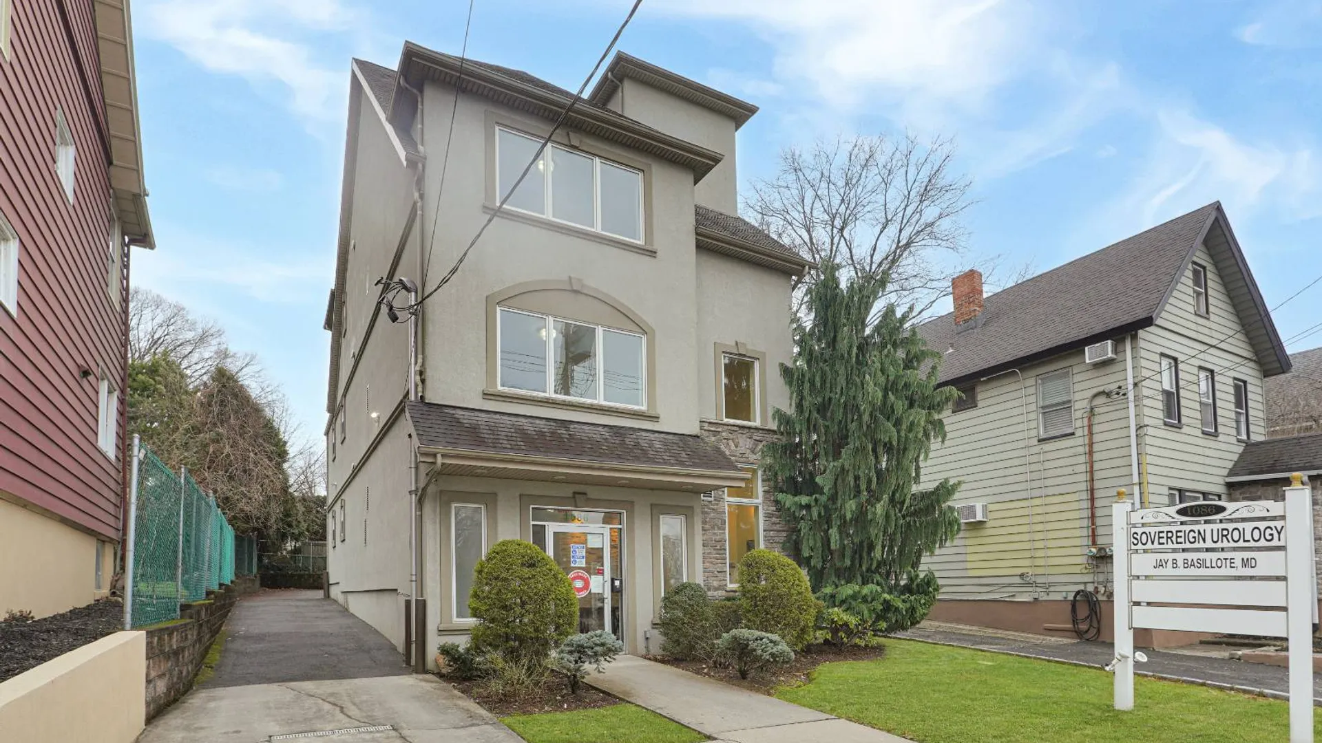 Property at 1086 Forest Ave, Staten Island, NY 10310 2