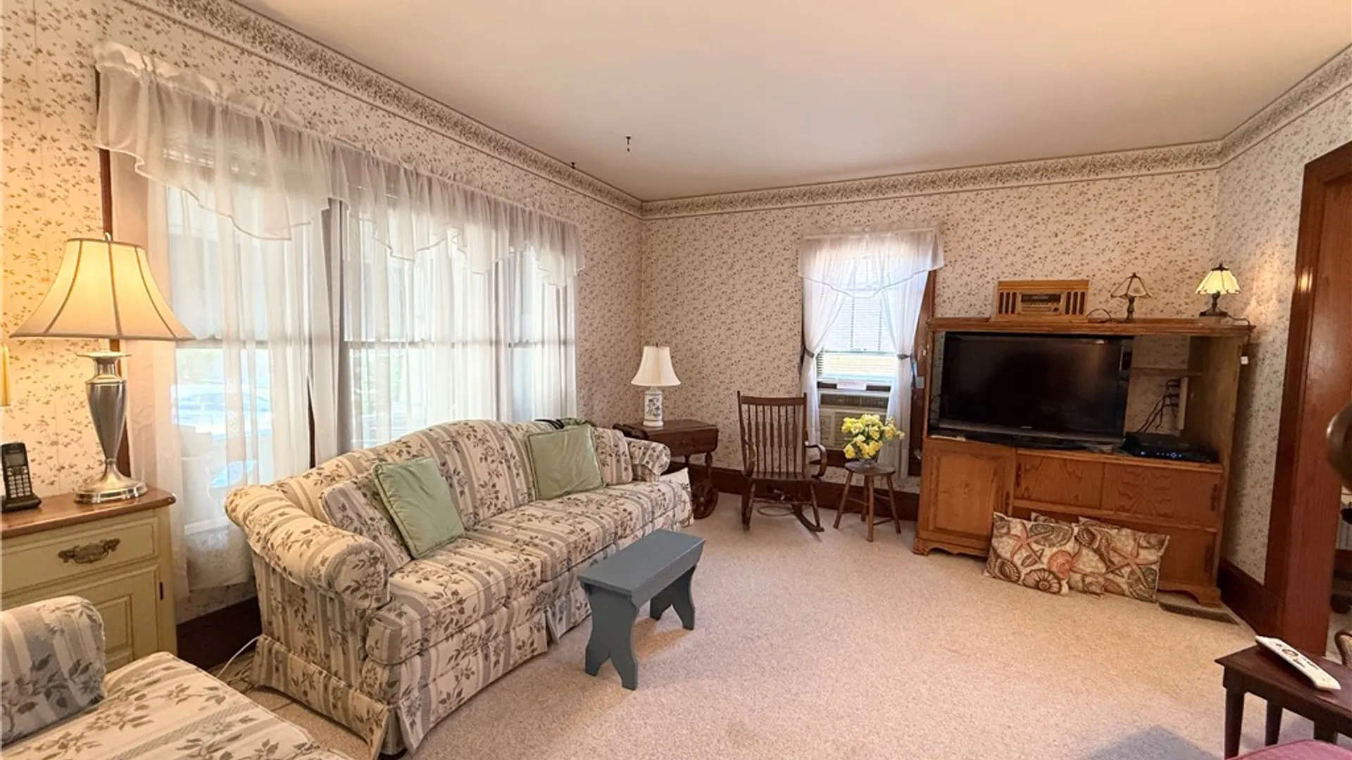 Property at 71 Oxford Street, Bradford City, PA 16701 18