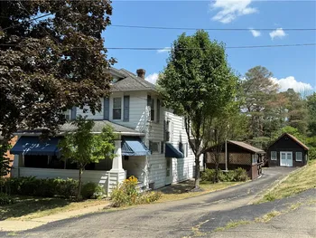 Property at 71 Oxford Street, Bradford City, PA 16701