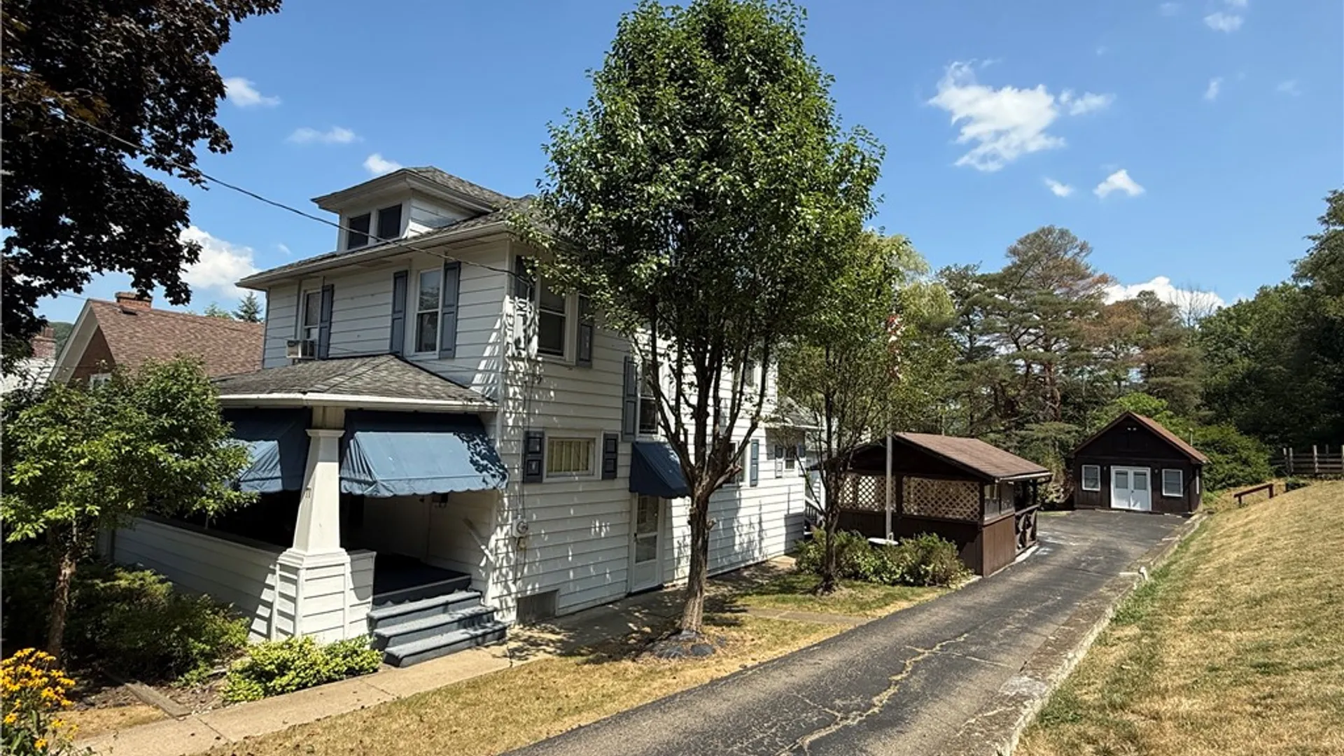 Property at 71 Oxford Street, Bradford City, PA 16701 3