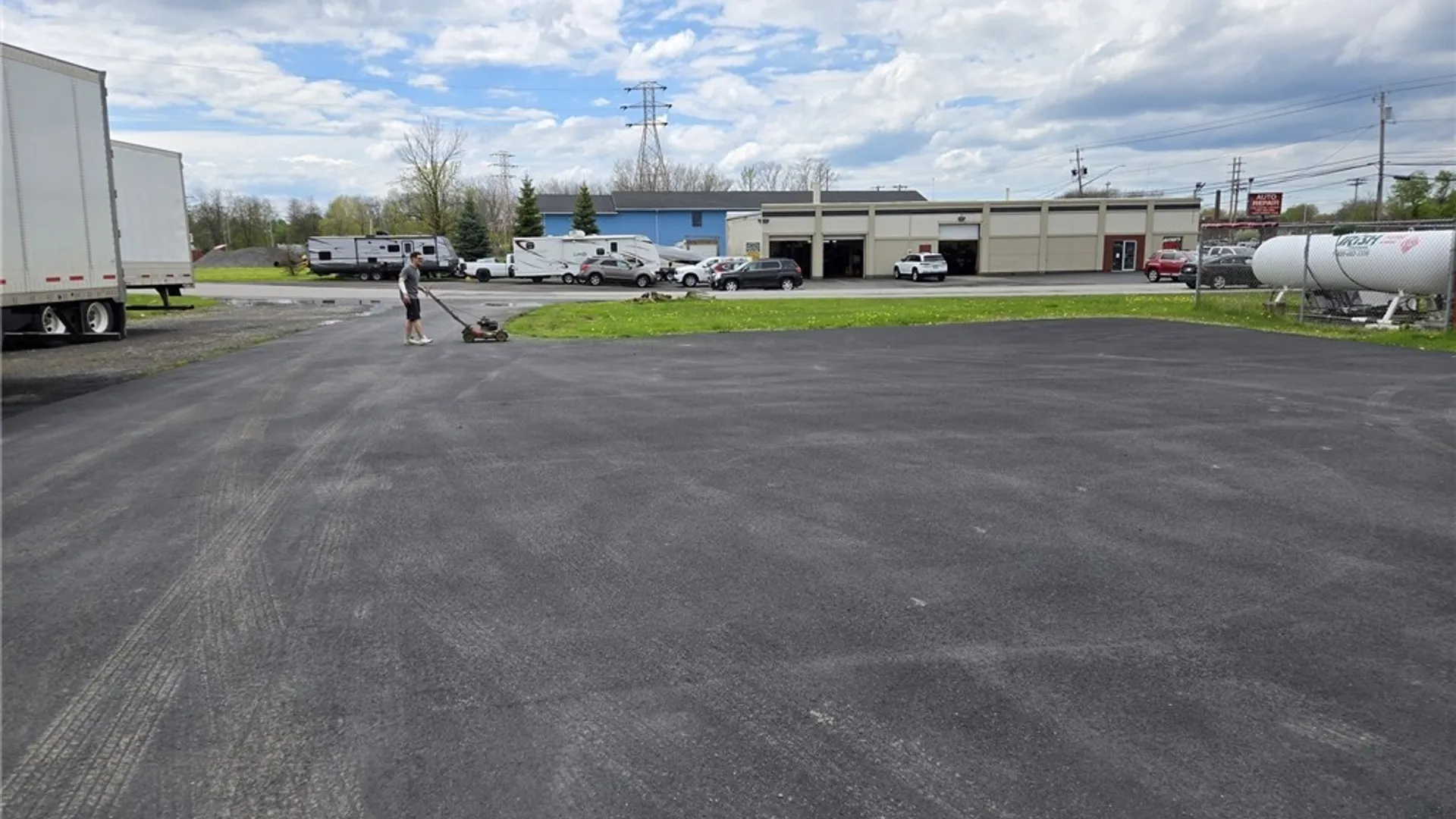 Property at 627 Erie Avenue, North Tonawanda, NY 14120 9