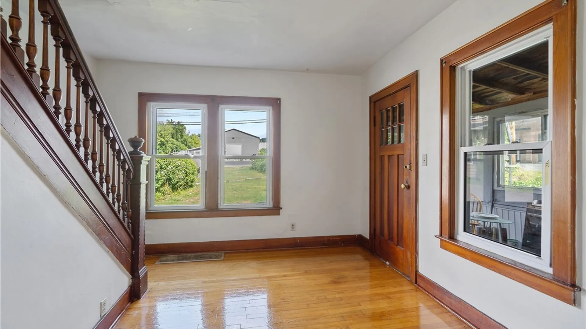 Property at 518 Brighton Ave, Syracuse, NY 13210 13