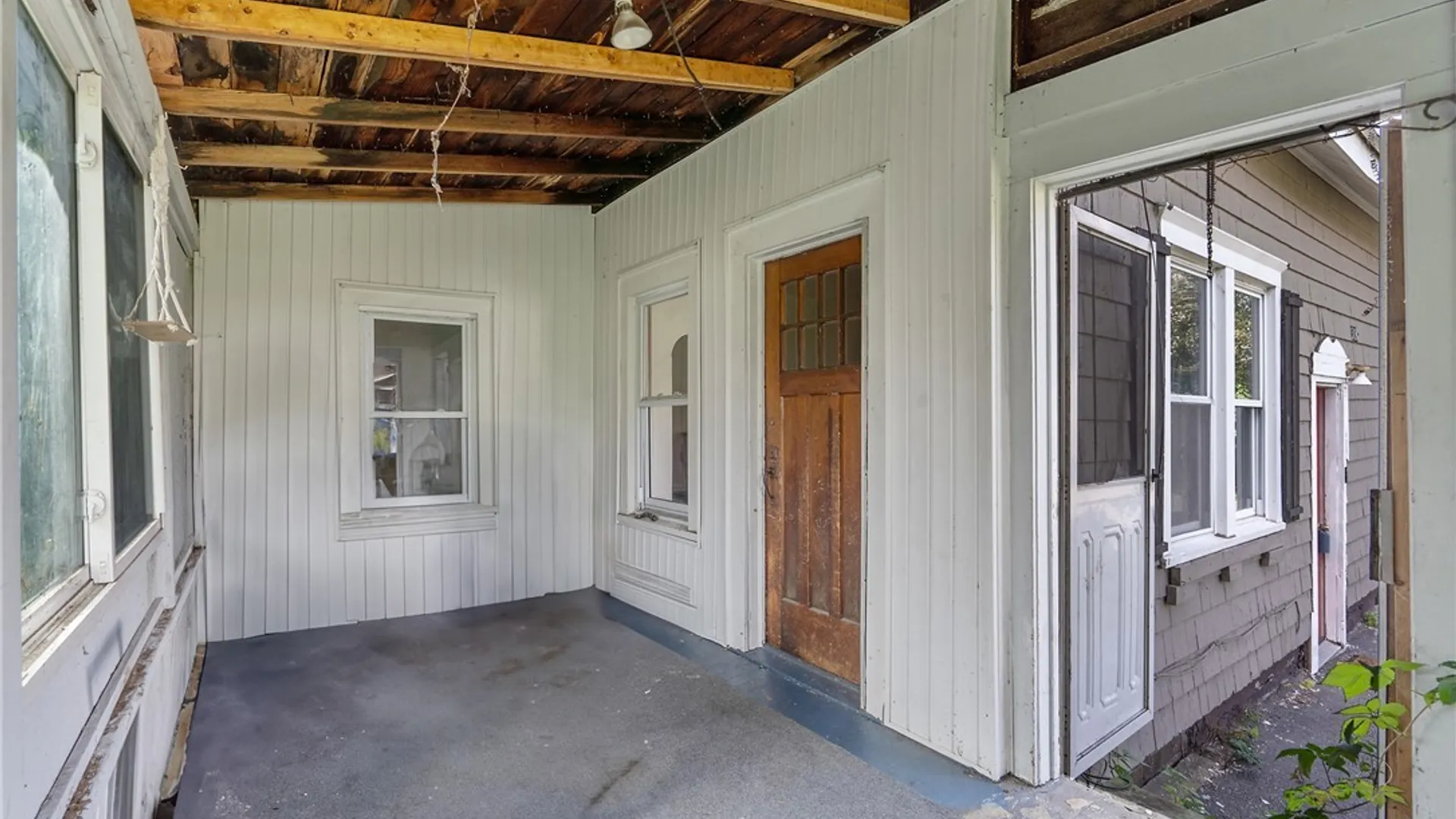 Property at 518 Brighton Ave, Syracuse, NY 13210 2