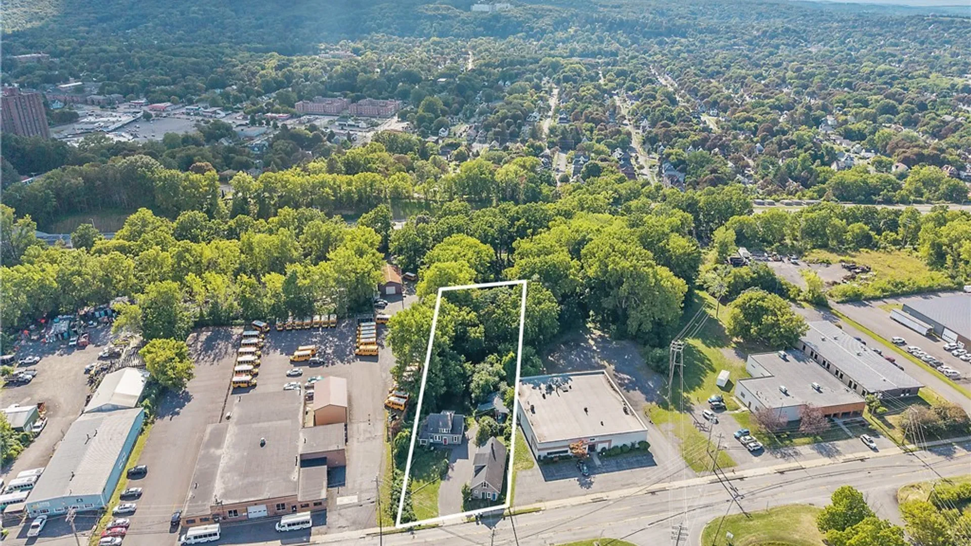 Property at 518 Brighton Ave, Syracuse, NY 13210 46