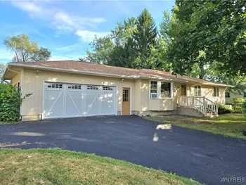Property at 4358 Beach Ridge Road, Pendleton, NY 14120