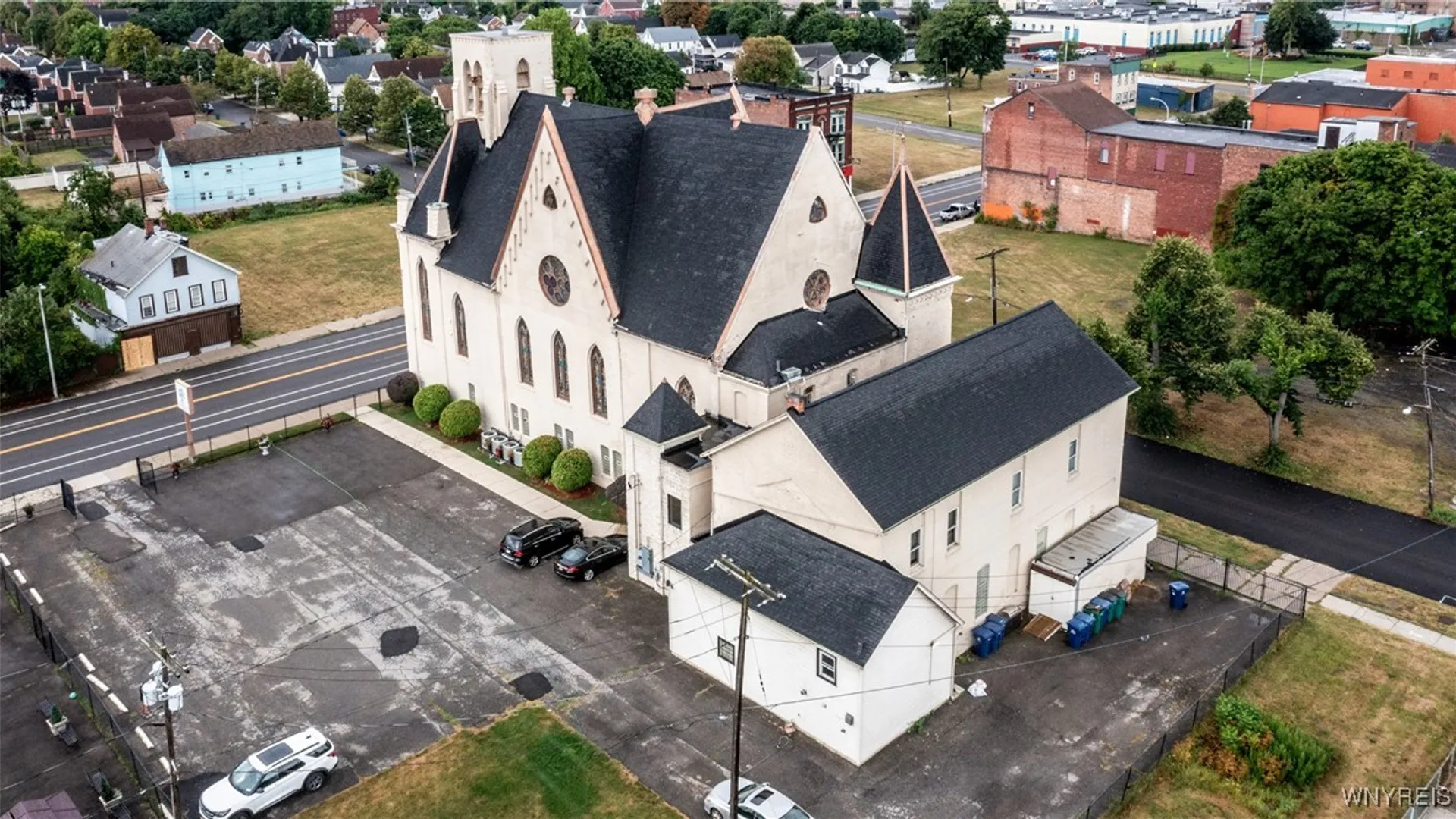 Property at 360 Genesee Street, Buffalo, NY 14204 3