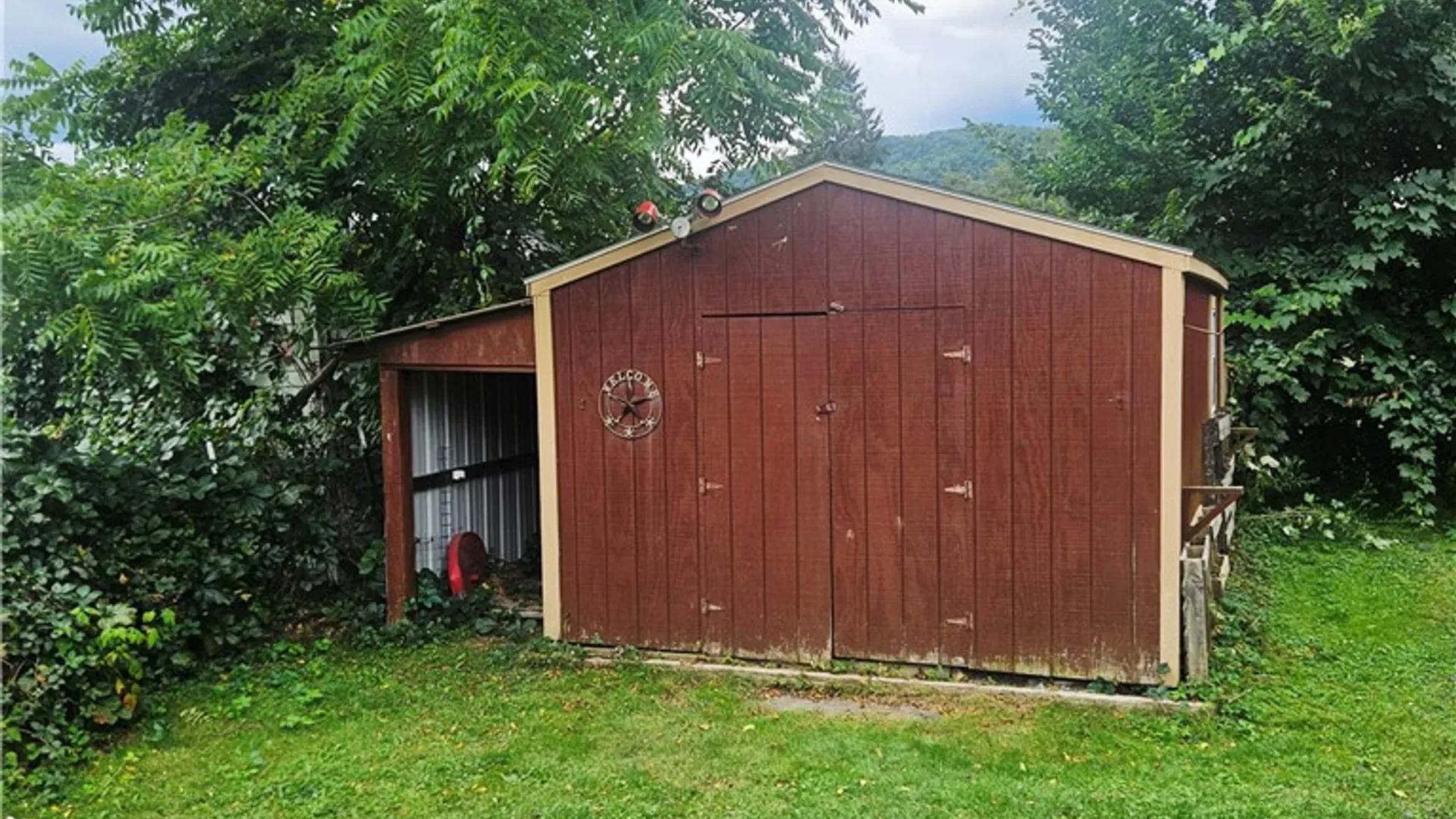 Property at 51 Interstate Parkway, Bradford City, PA 16701 3