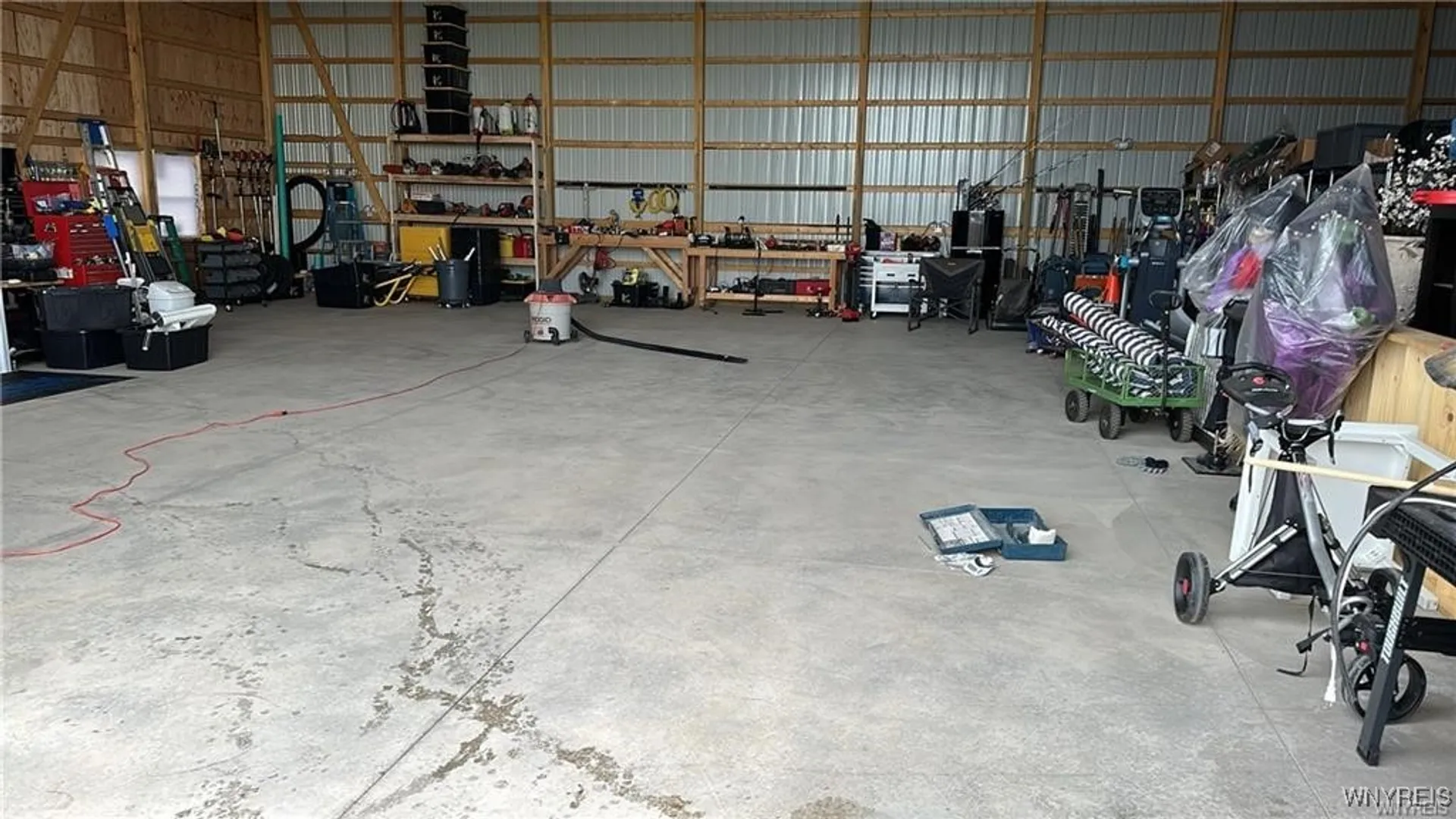 Property at 9367 County Rd, Clarence, NY 14032 12