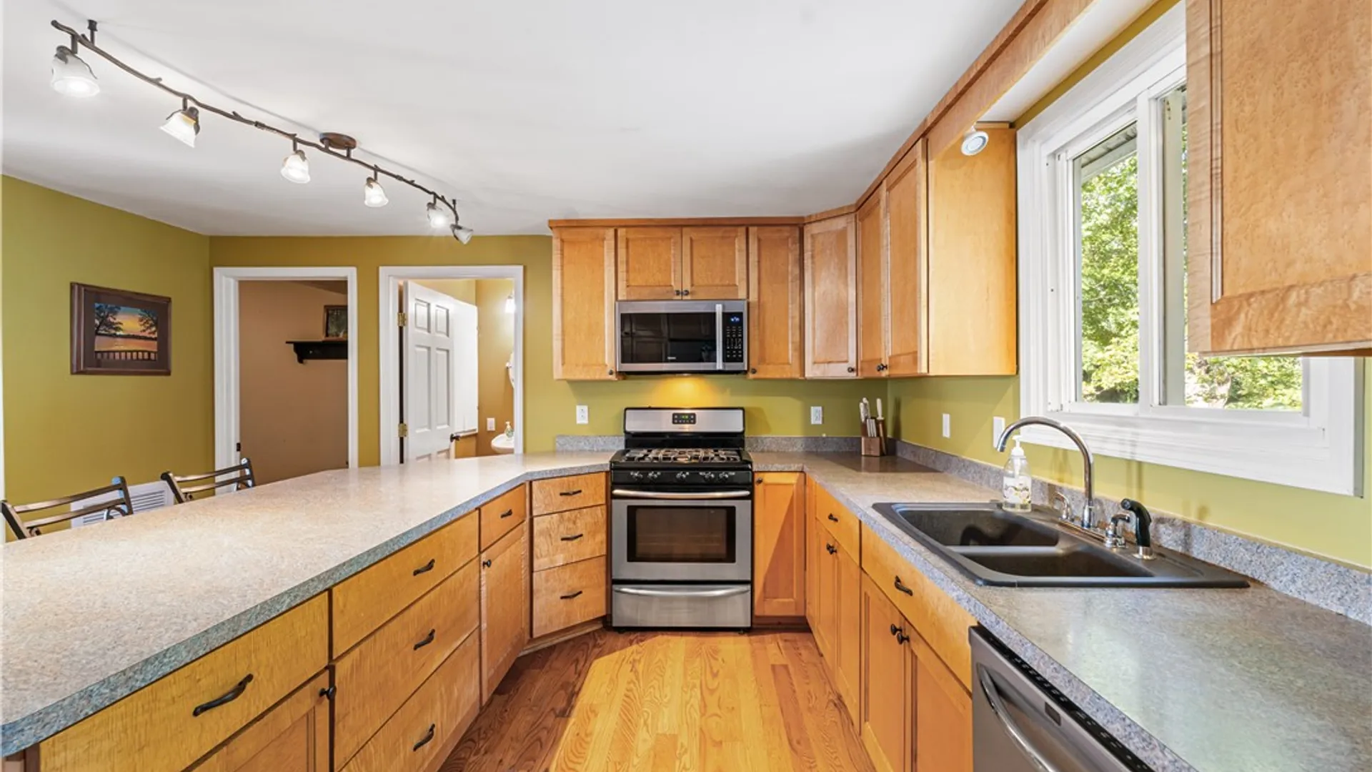 Property at 6182 Wilkins Tract, Livonia, NY 14487 7