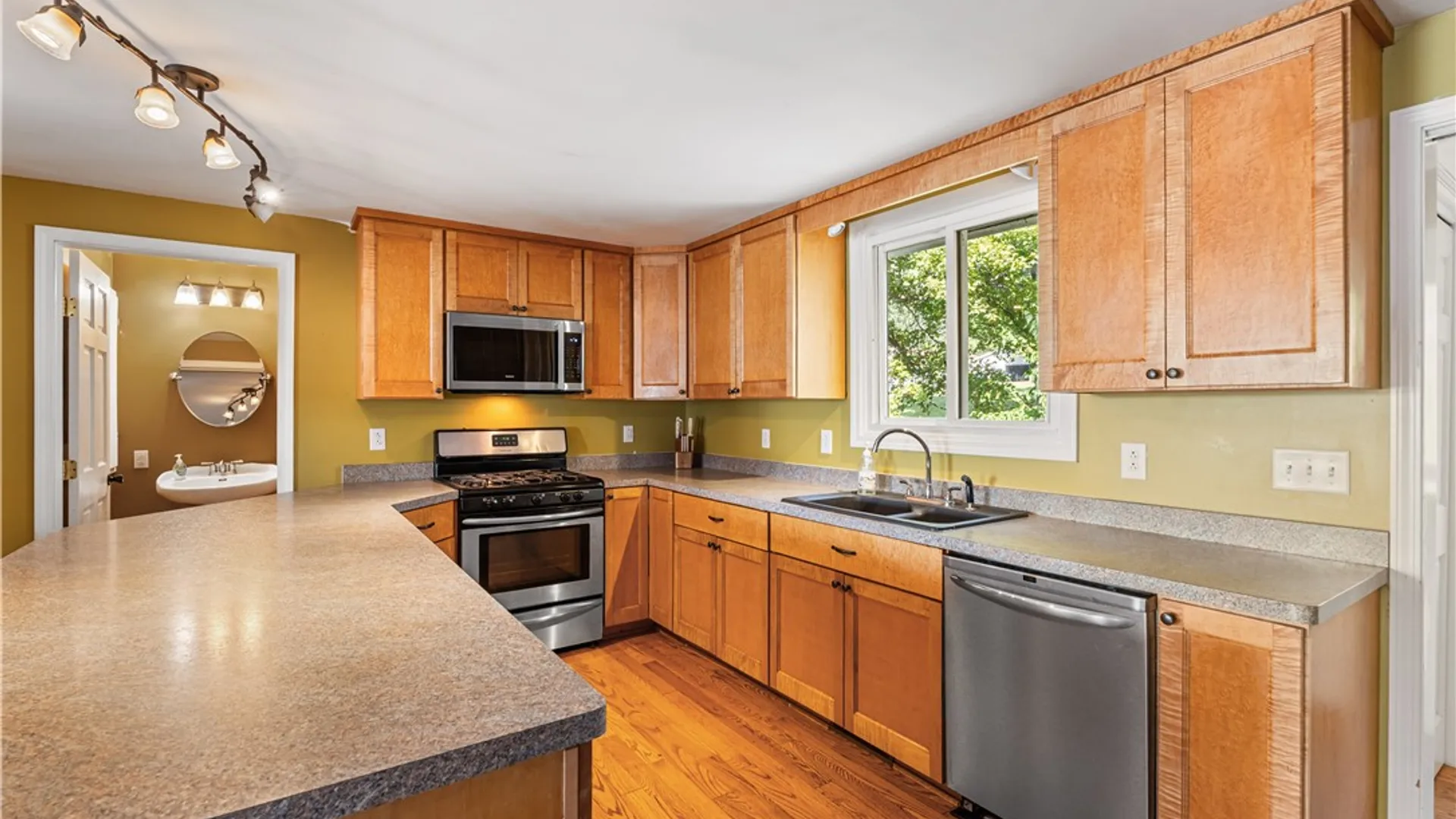 Property at 6182 Wilkins Tract, Livonia, NY 14487 8