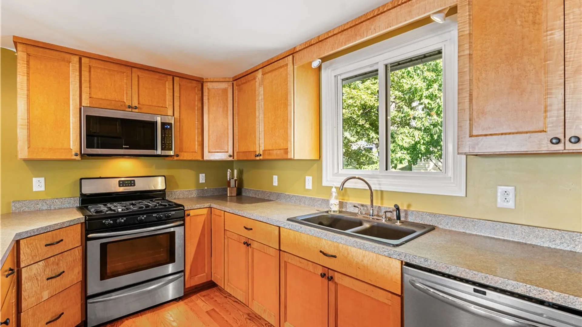 Property at 6182 Wilkins Tract, Livonia, NY 14487 9