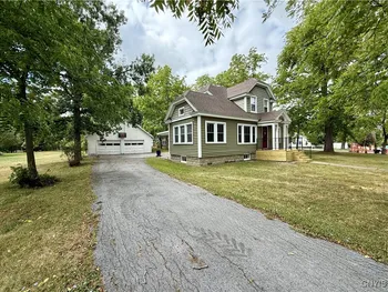 Property at 12004 State Route 12e, Lyme, NY 13622