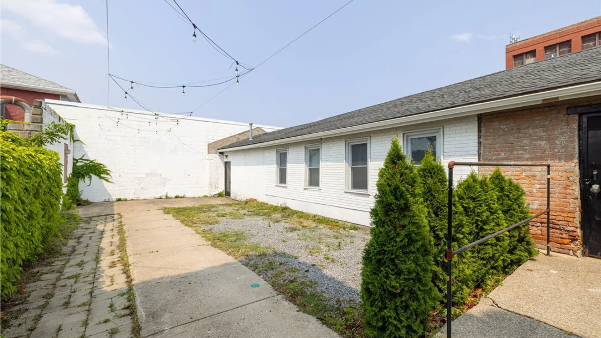 Property at 416 Central Avenue, Rochester, NY 14605 10