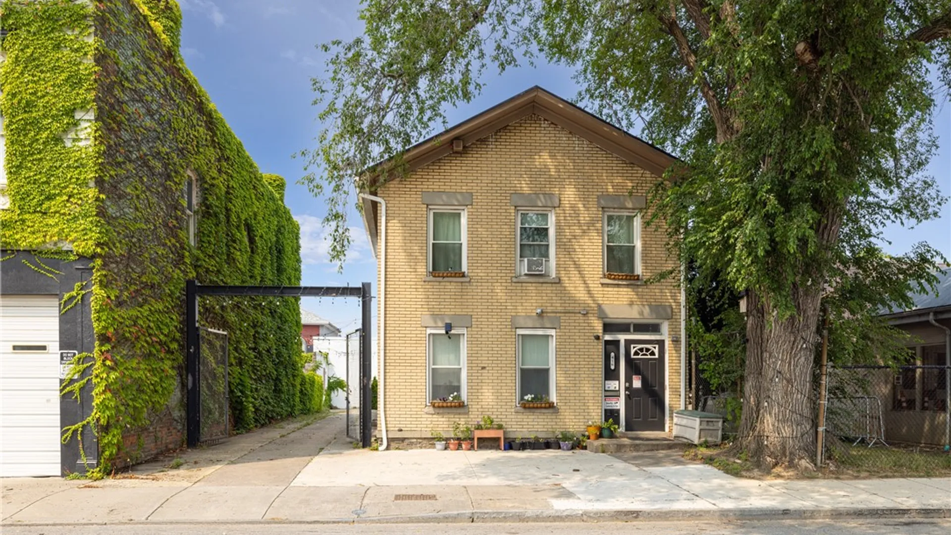 Property at 416 Central Avenue, Rochester, NY 14605 2
