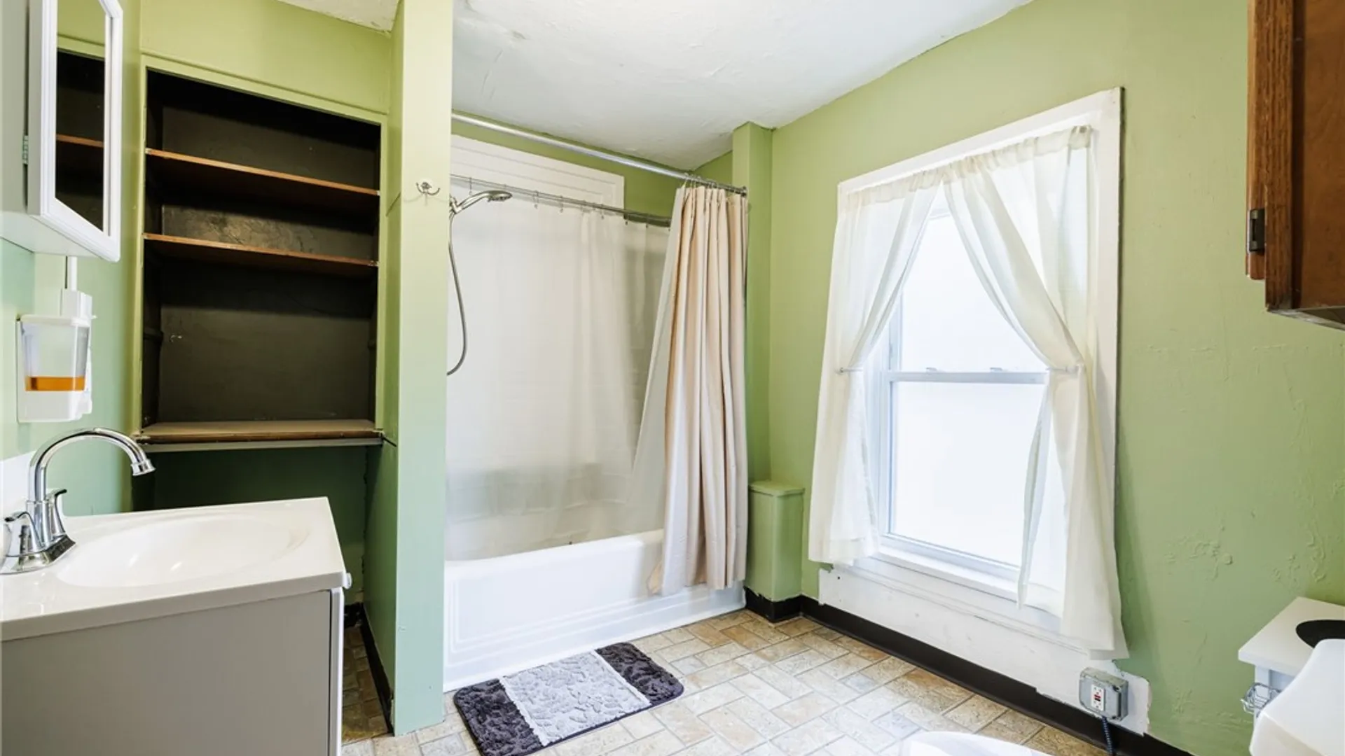 Property at 416 Central Avenue, Rochester, NY 14605 30