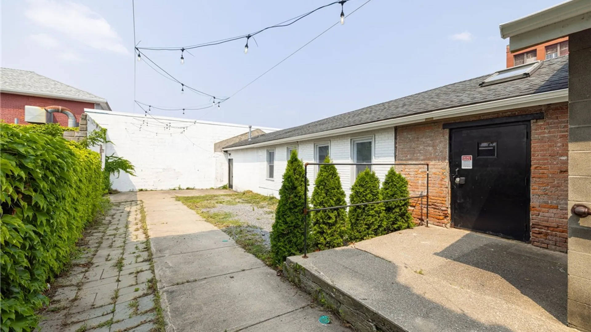 Property at 416 Central Avenue, Rochester, NY 14605 9