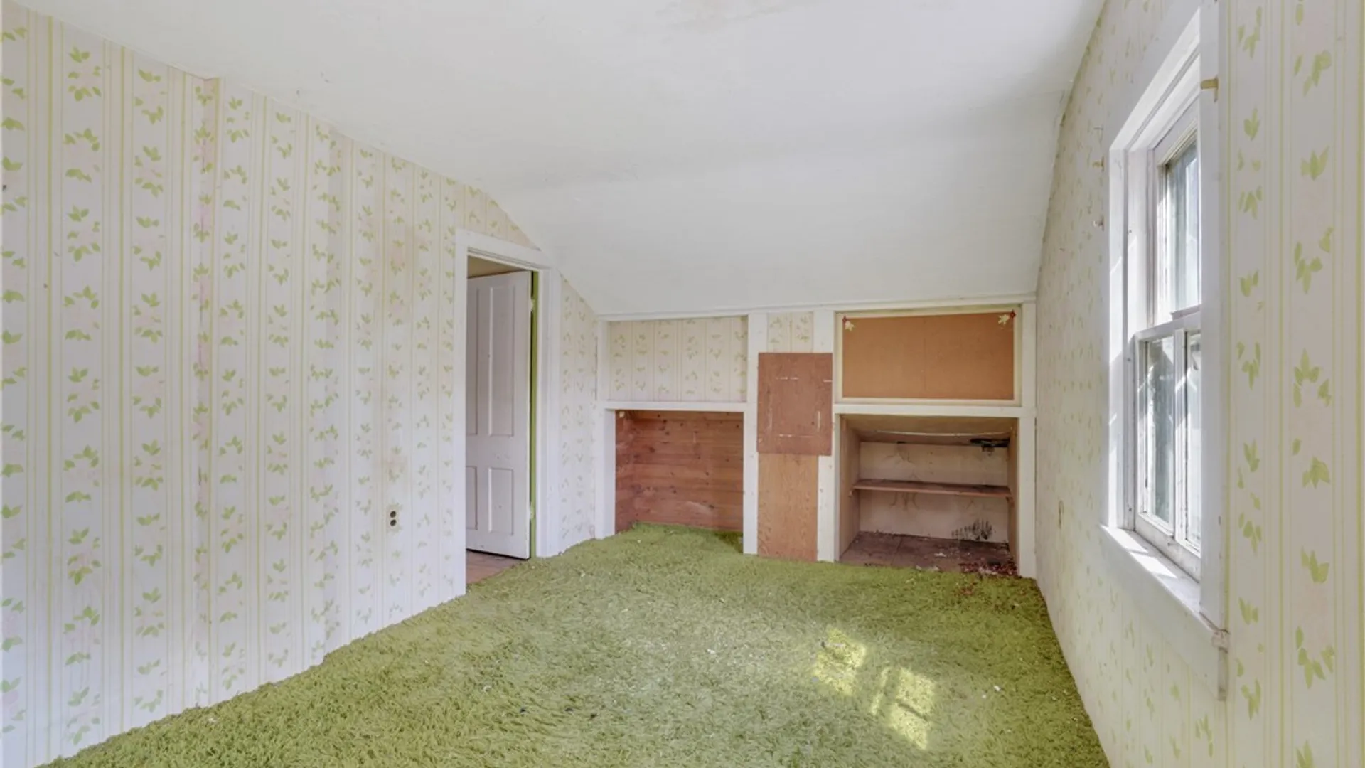 Property at 10177 Payne Avenue, Yates, NY 14098 10
