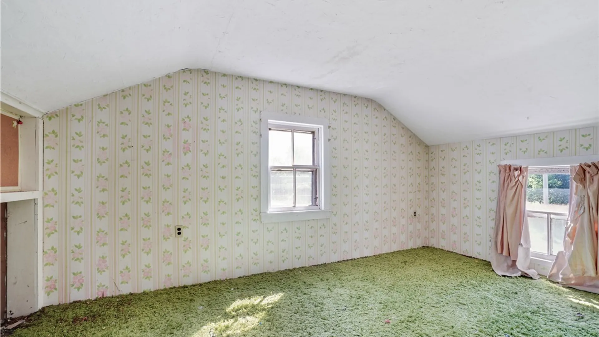 Property at 10177 Payne Avenue, Yates, NY 14098 11