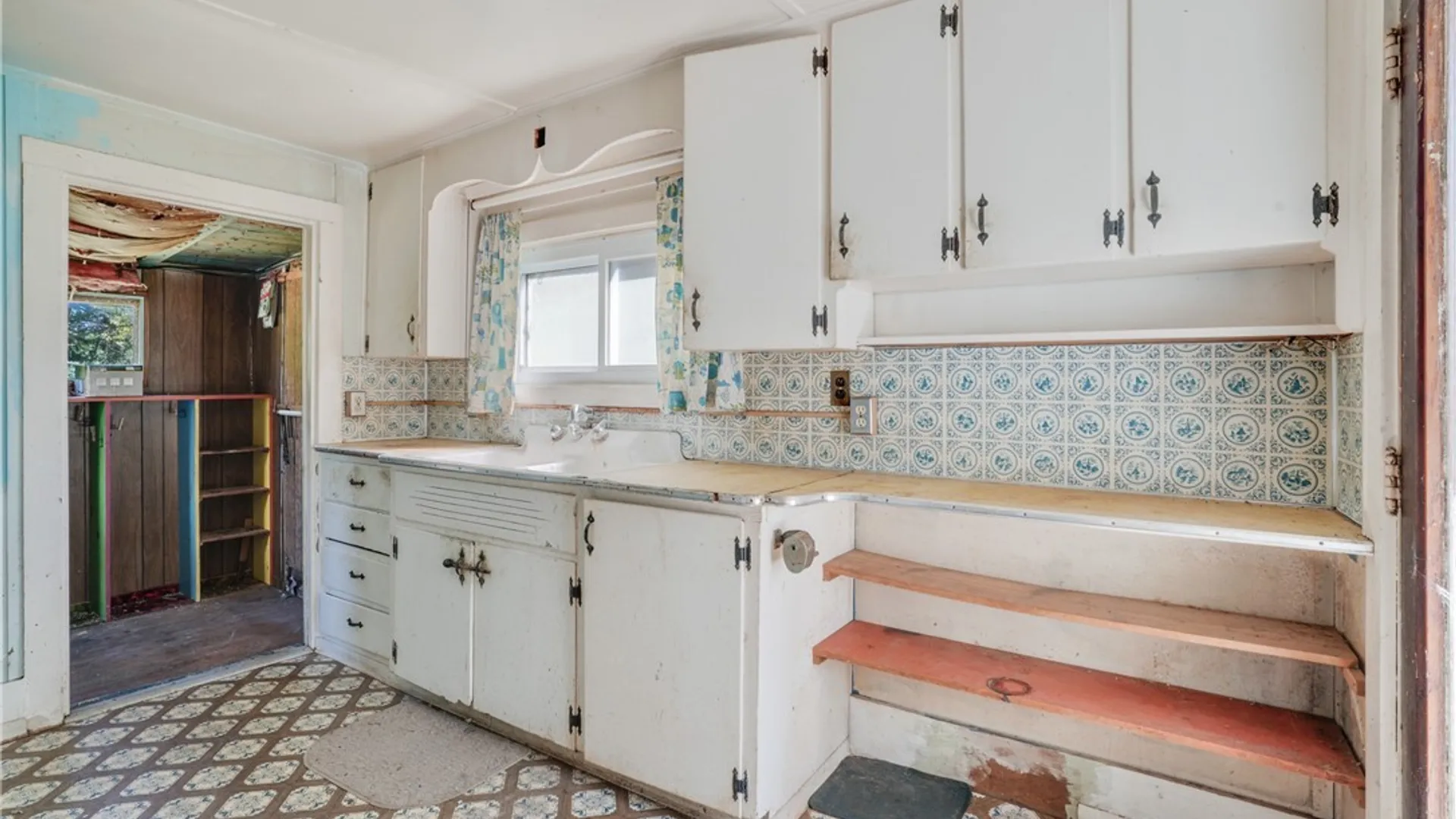 Property at 10177 Payne Avenue, Yates, NY 14098 3
