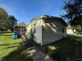 Property at 1275 State Route 5, Elbridge, NY 13060
