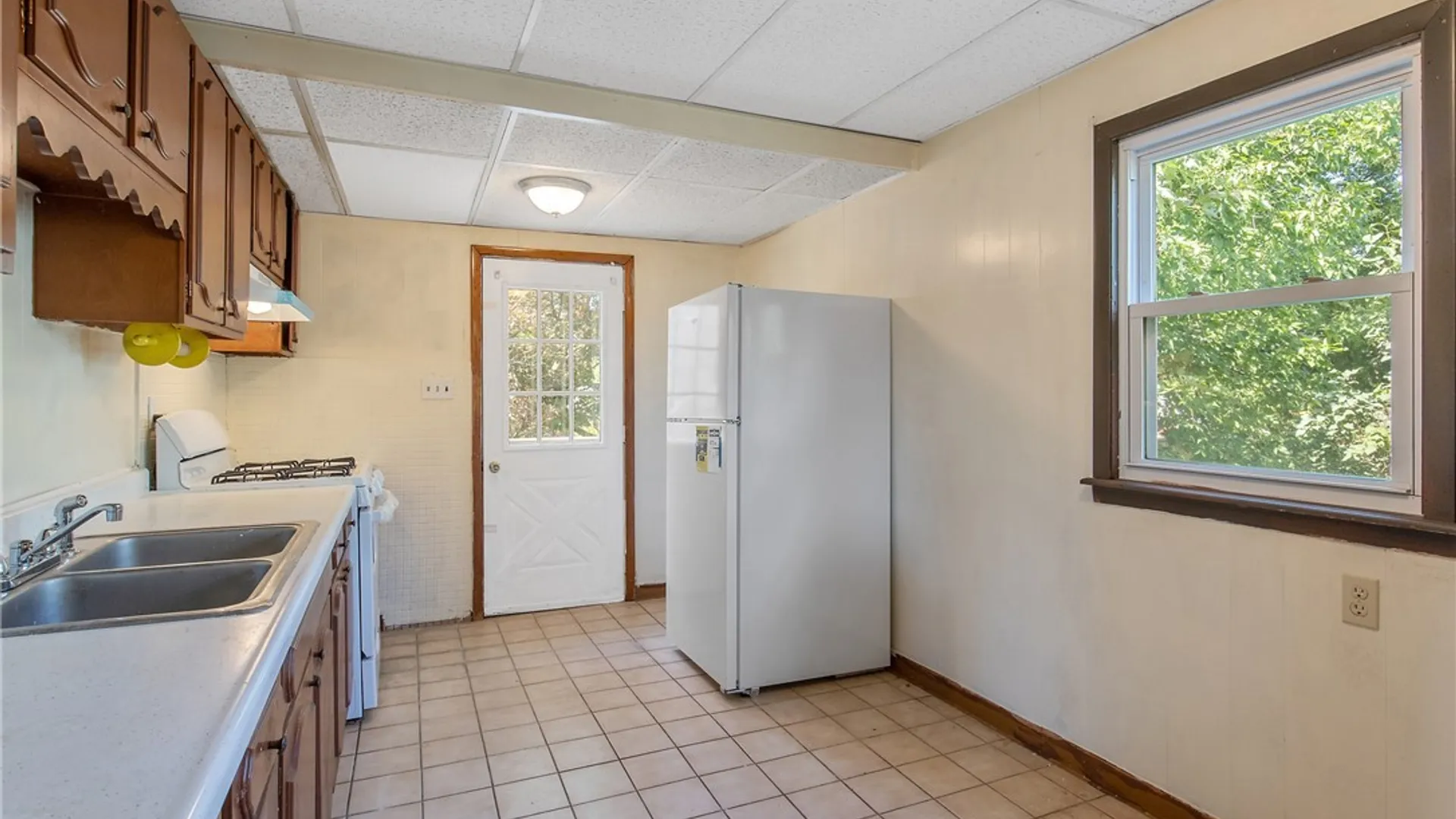 Property at 1905 Brewerton Road, Salina, NY 13211 5