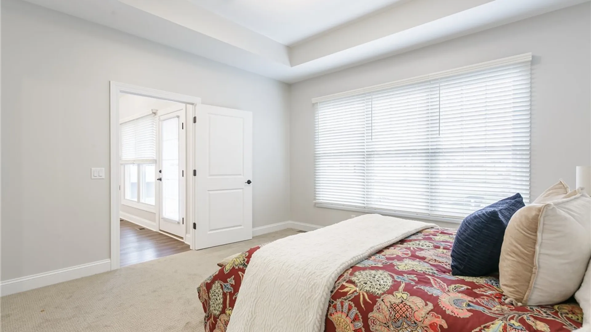 Property at 241 Bretlyn Cir, Brighton, NY 14618 13