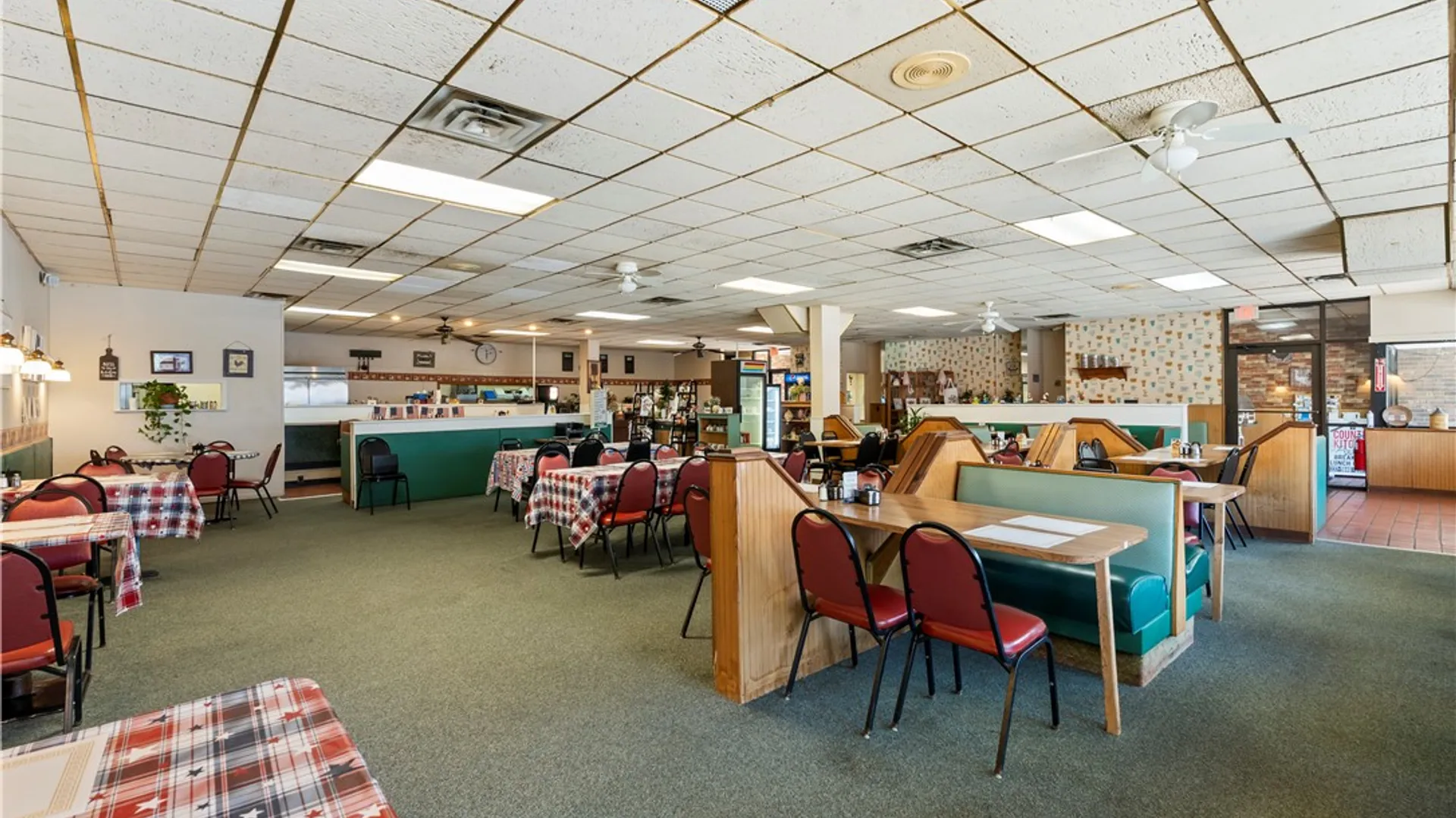 Property at 32-34 Main Street, Perry, NY 14530 18