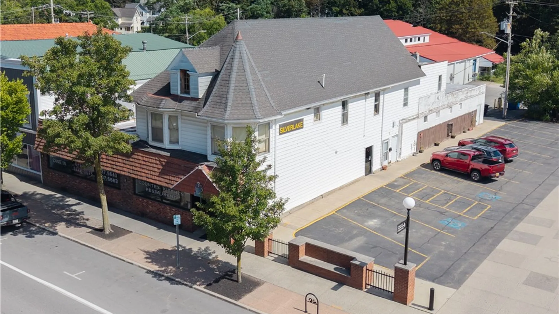 Property at 32-34 Main Street, Perry, NY 14530 4