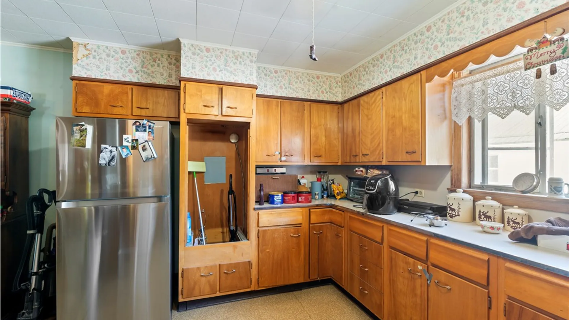 Property at 32-34 Main Street, Perry, NY 14530 42