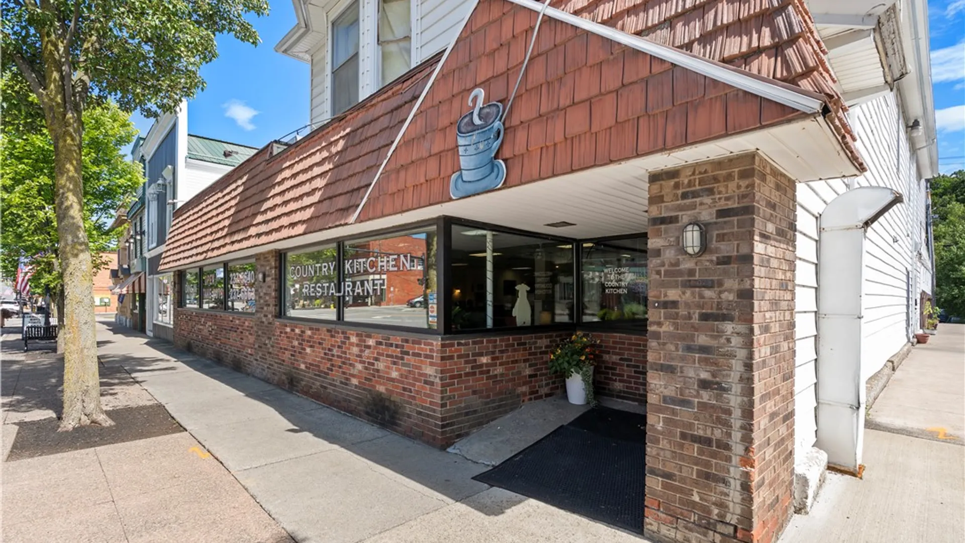 Property at 32-34 Main Street, Perry, NY 14530 5