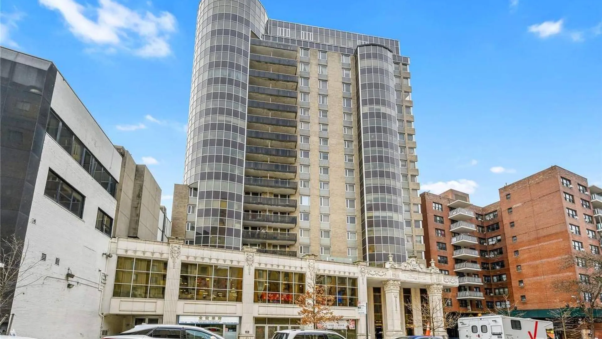 Property at 133-38 Sanford Ave, Flushing, NY 11355 15