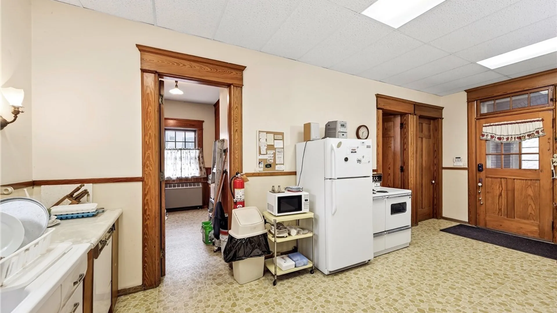Property at 100 Genesee Street, Lockport City, NY 14094 37
