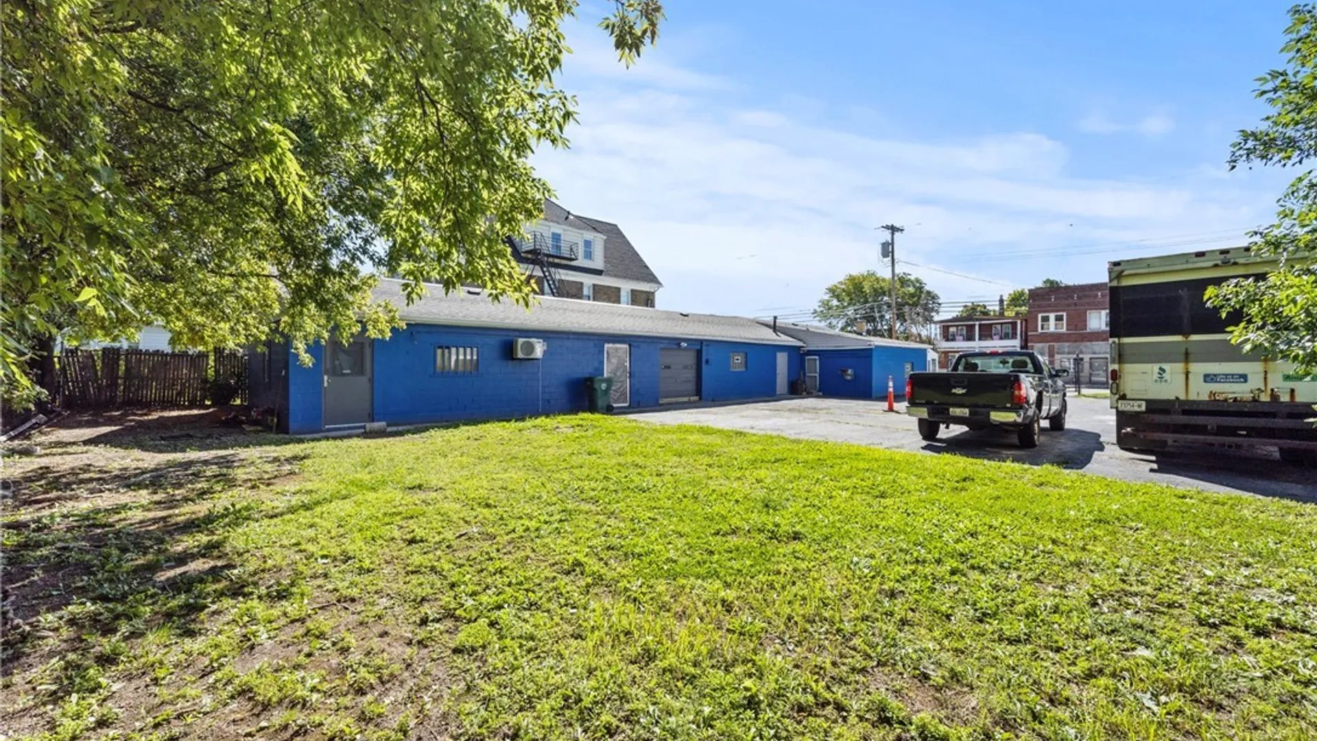 Property at 2318 Niagara Street, Niagara Falls, NY 14303 16