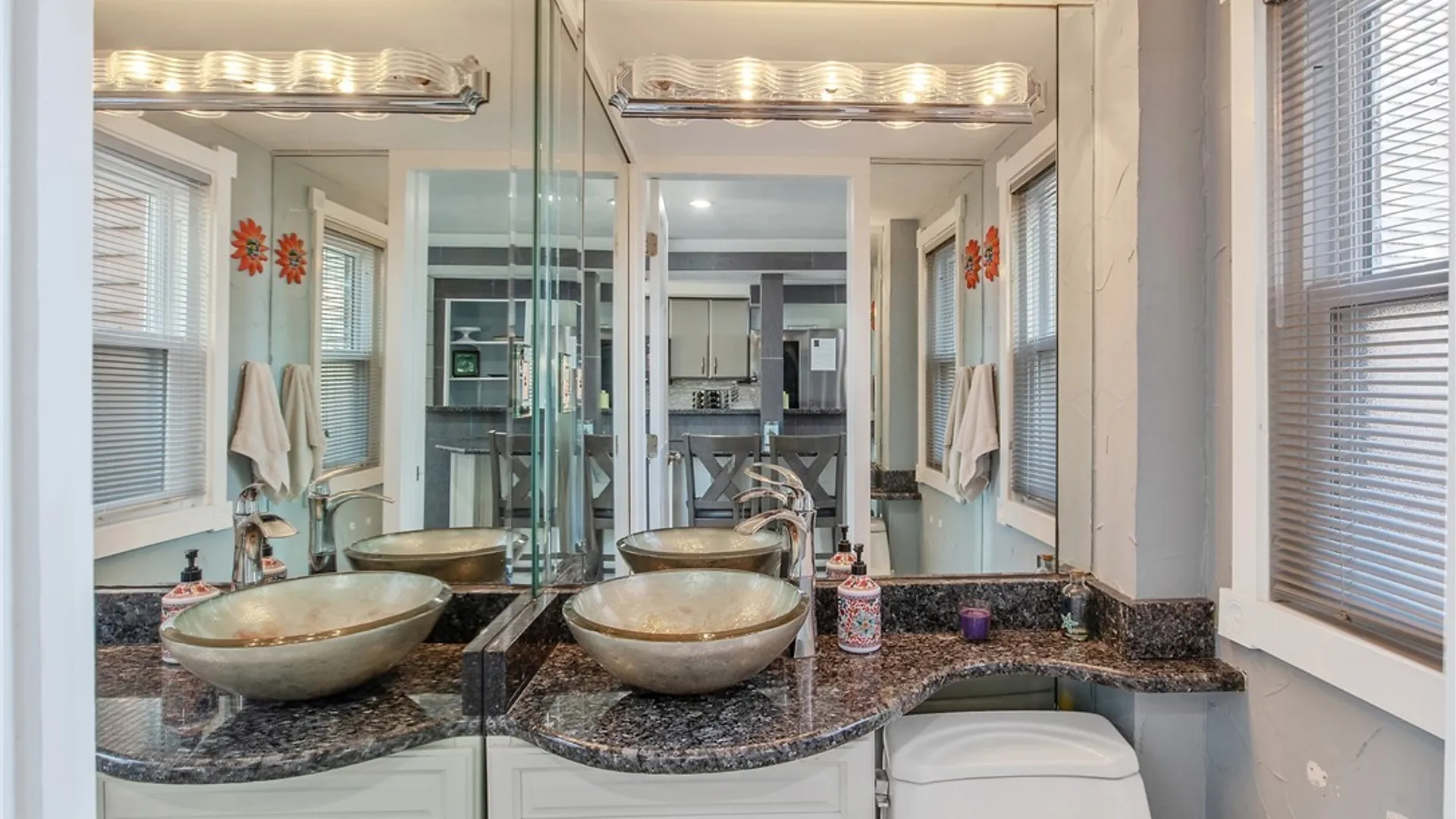 Property at 7467 Murray Drive, Cicero, NY 13039 18