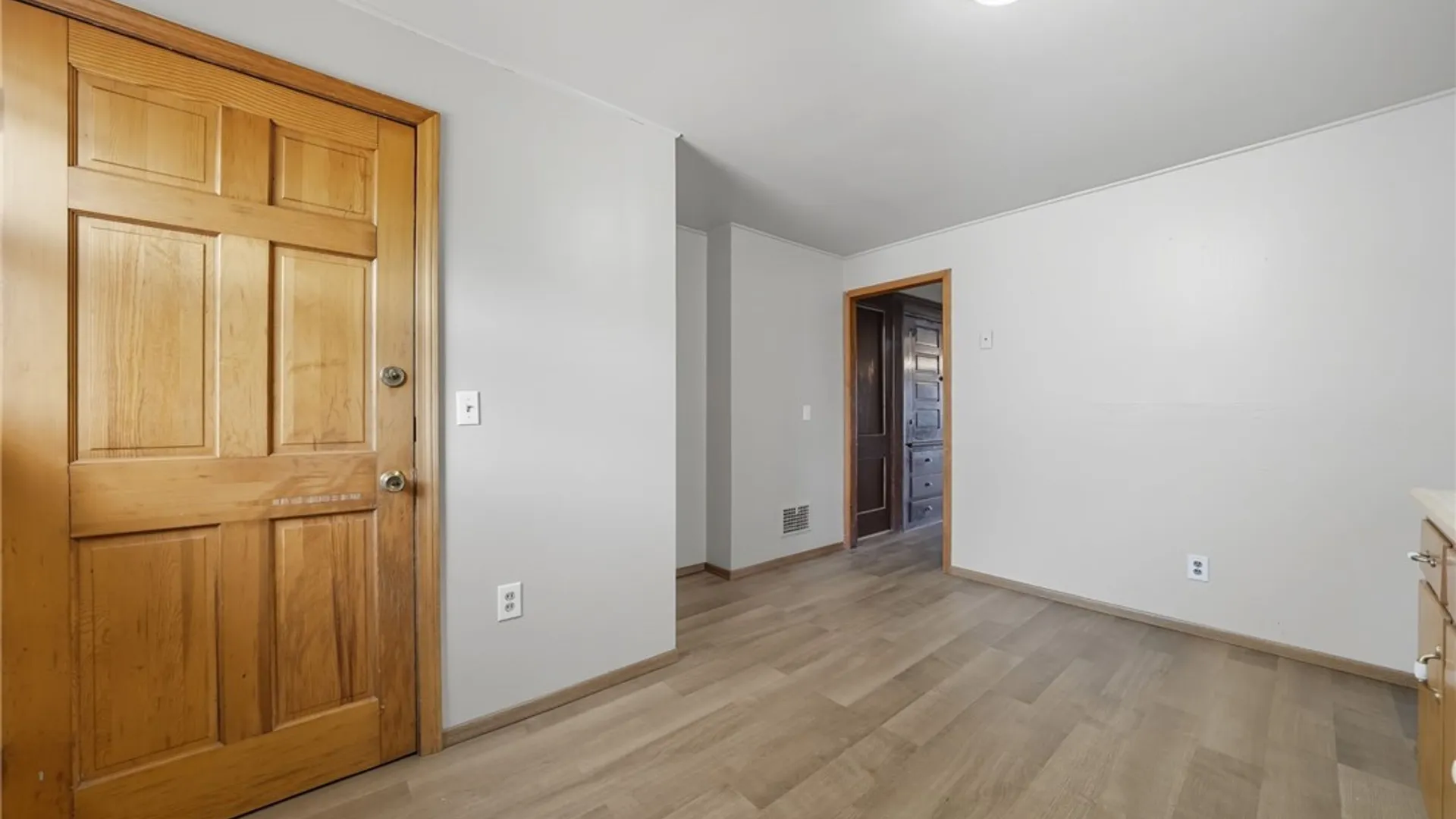 Property at 102 Ullman Street, Buffalo, NY 14207 22