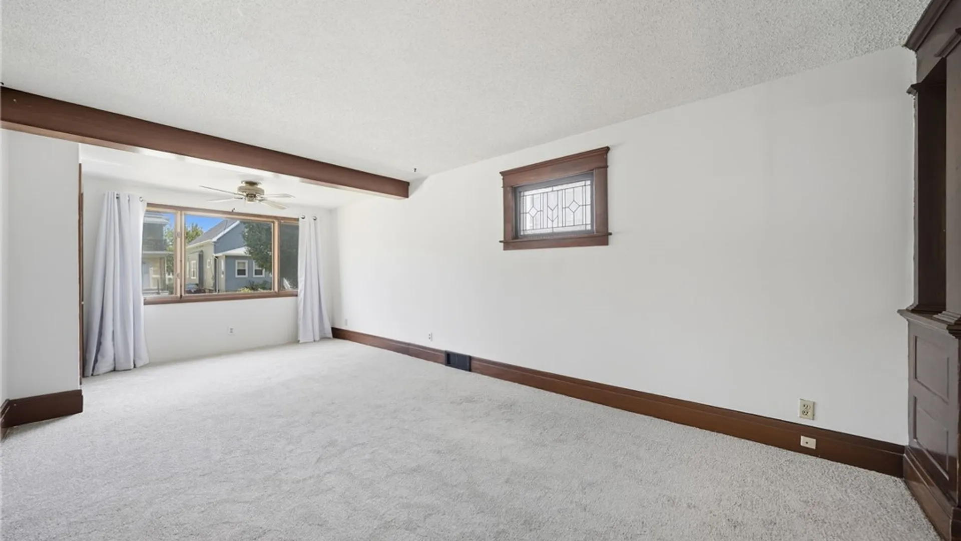 Property at 102 Ullman Street, Buffalo, NY 14207 4