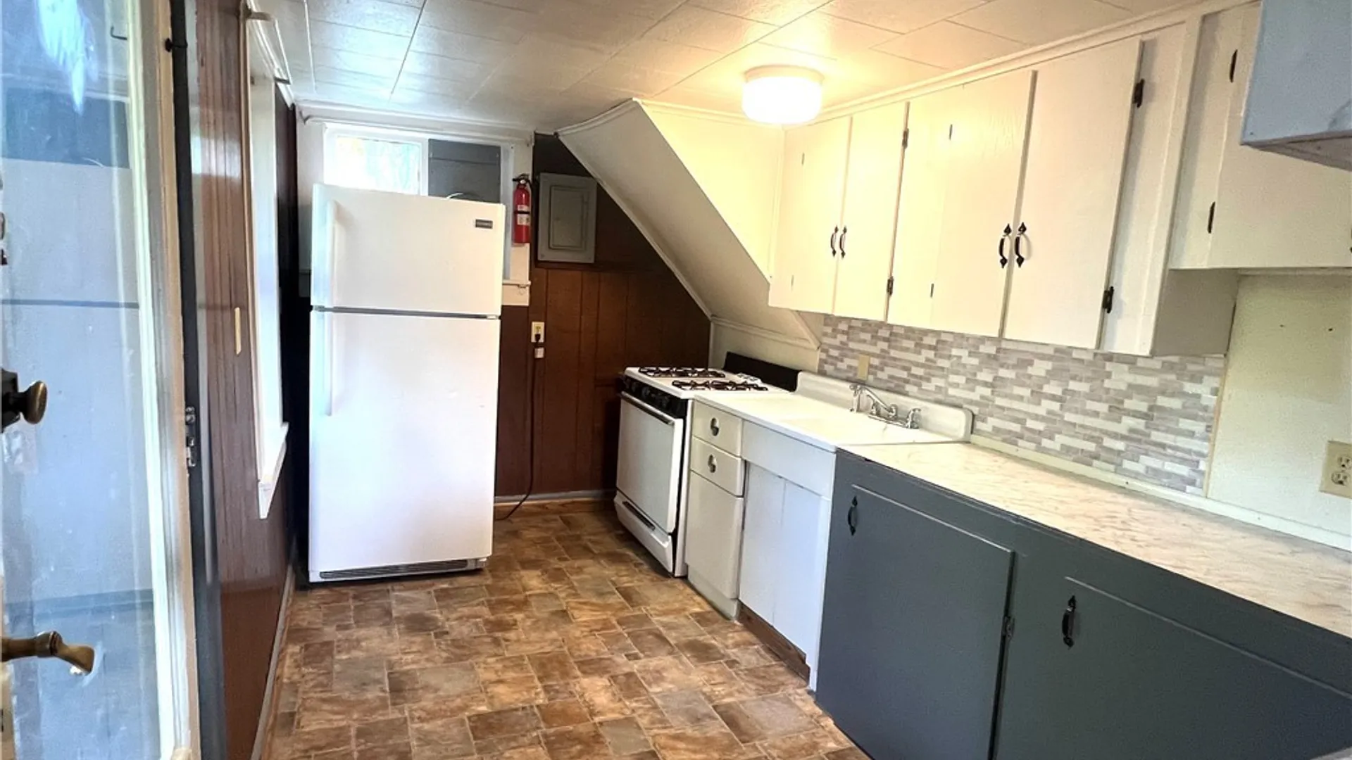 Property at 26 1/2 Center Street, Cortlandville, NY 13101 15
