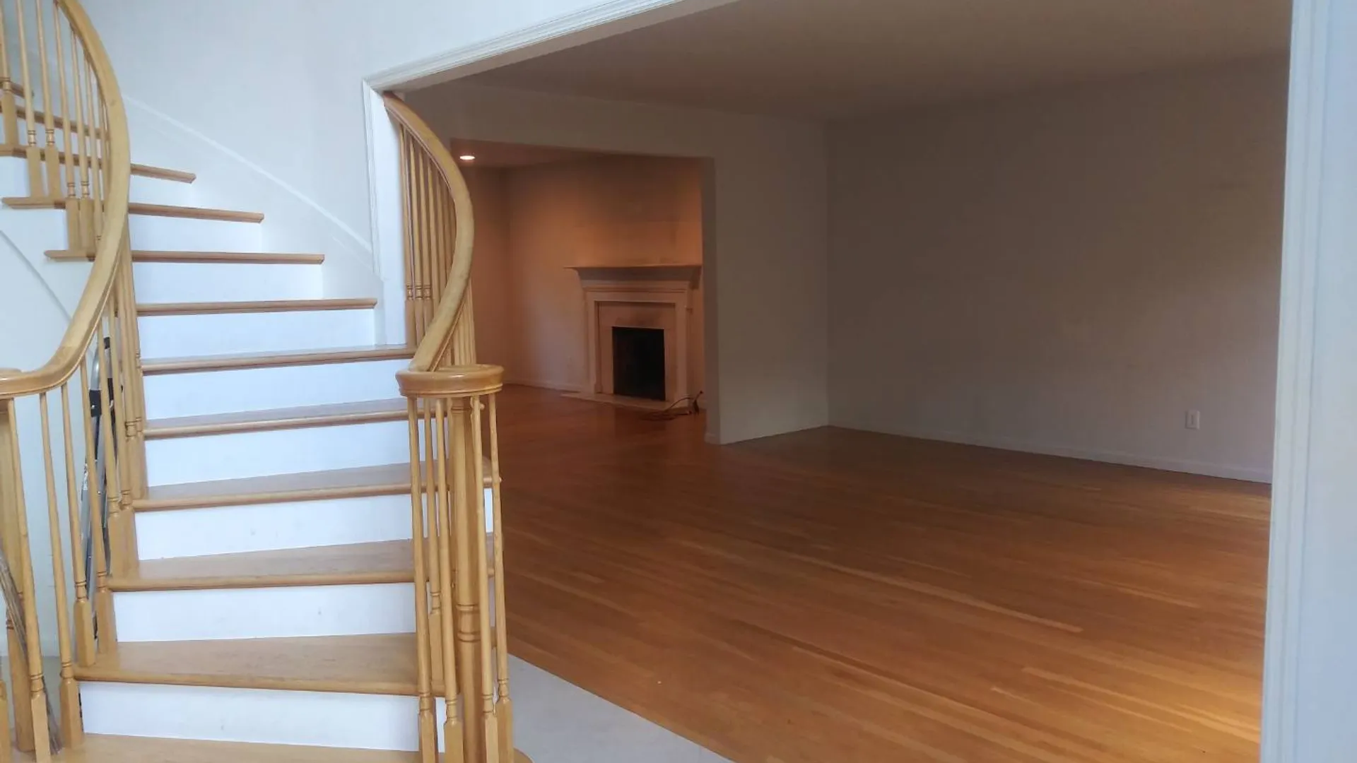 Property at 41 COVE RD, Huntington, NY 11743 24
