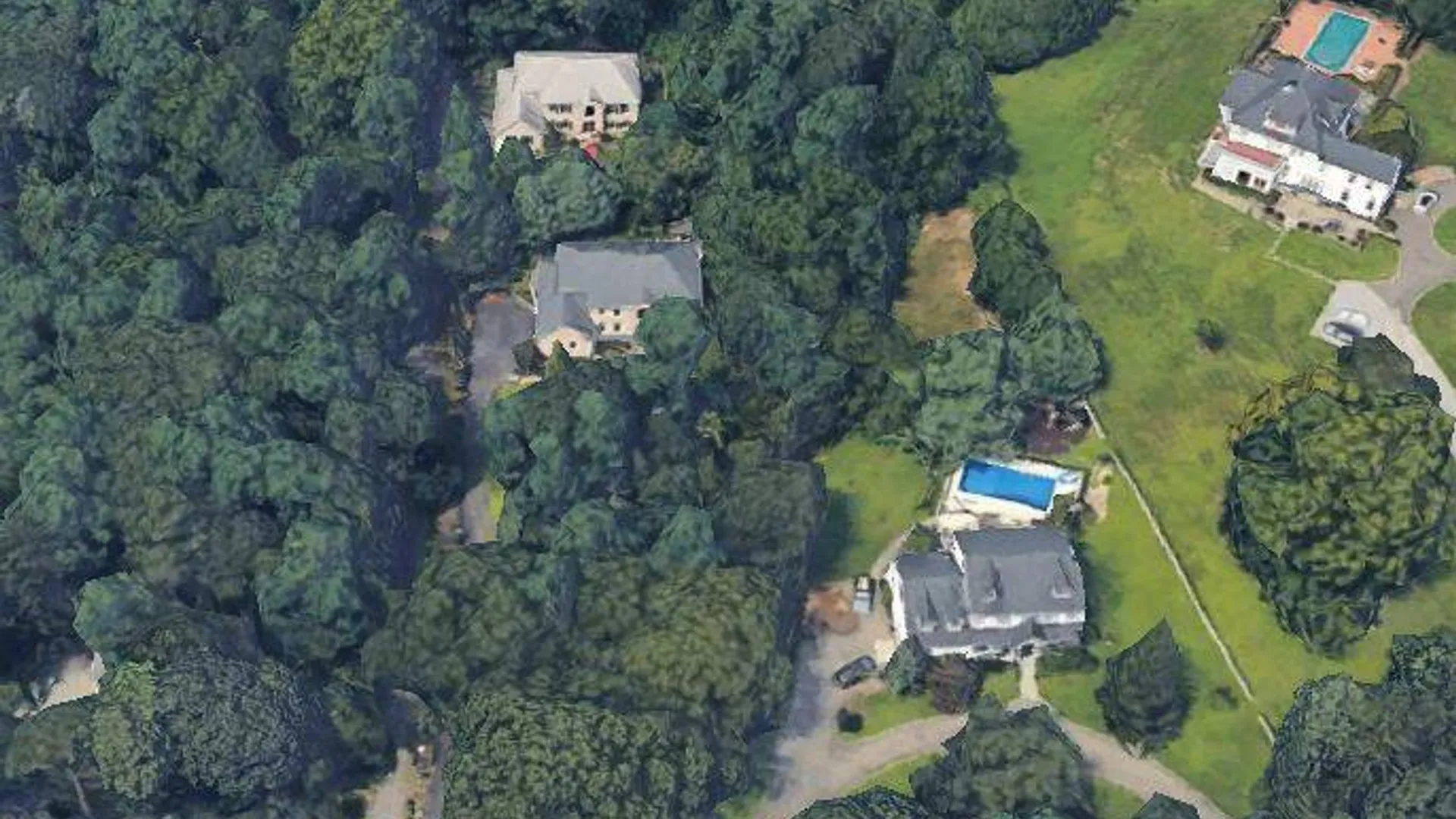 Property at 41 COVE RD, Huntington, NY 11743 4