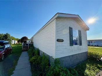 Property at 6284 Autumnview Station, Newfane, NY 14108