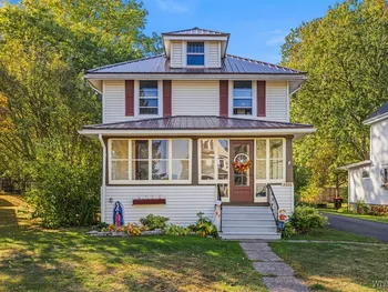 Property at 8408 Maplewood Drive, Royalton, NY 14067