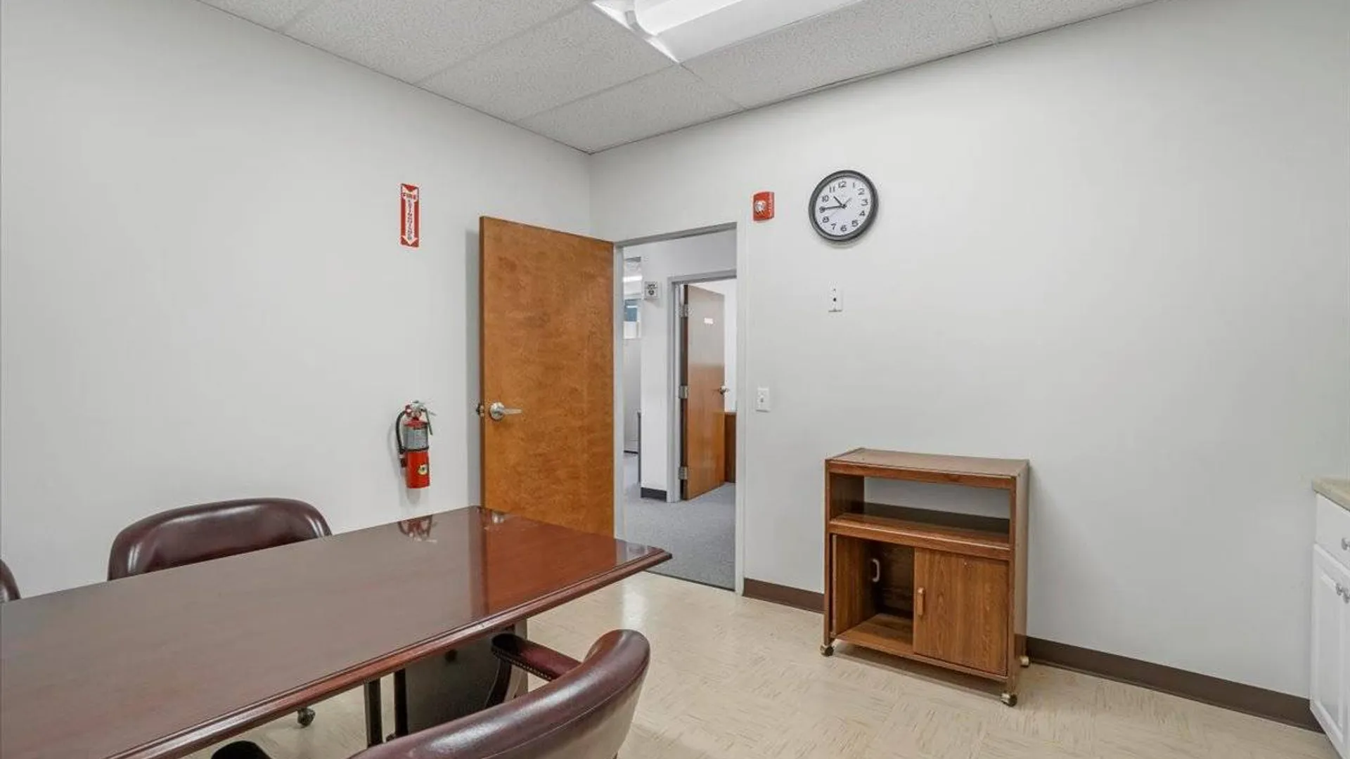 Property at 103 Executive dr, New Windsor, NY 12553 14