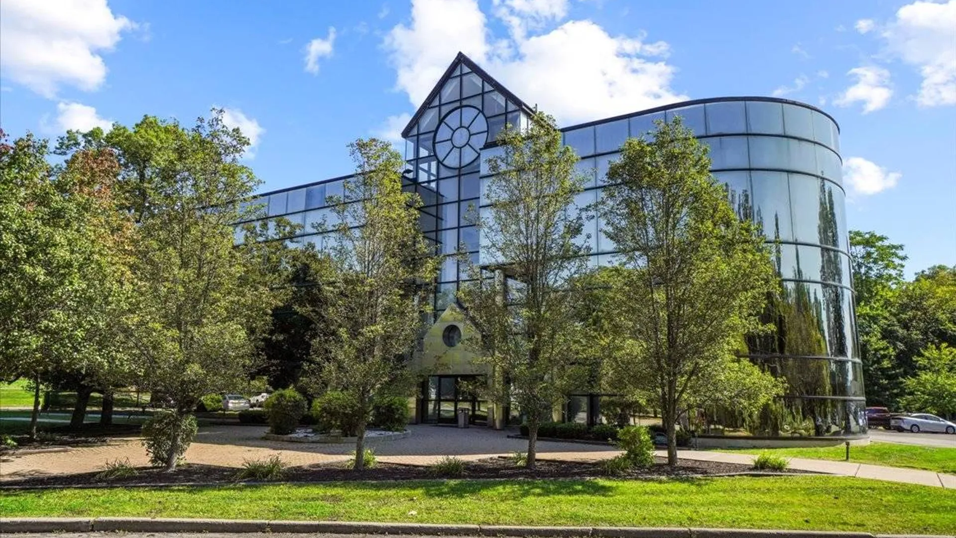 Property at 103 Executive dr, New Windsor, NY 12553 2