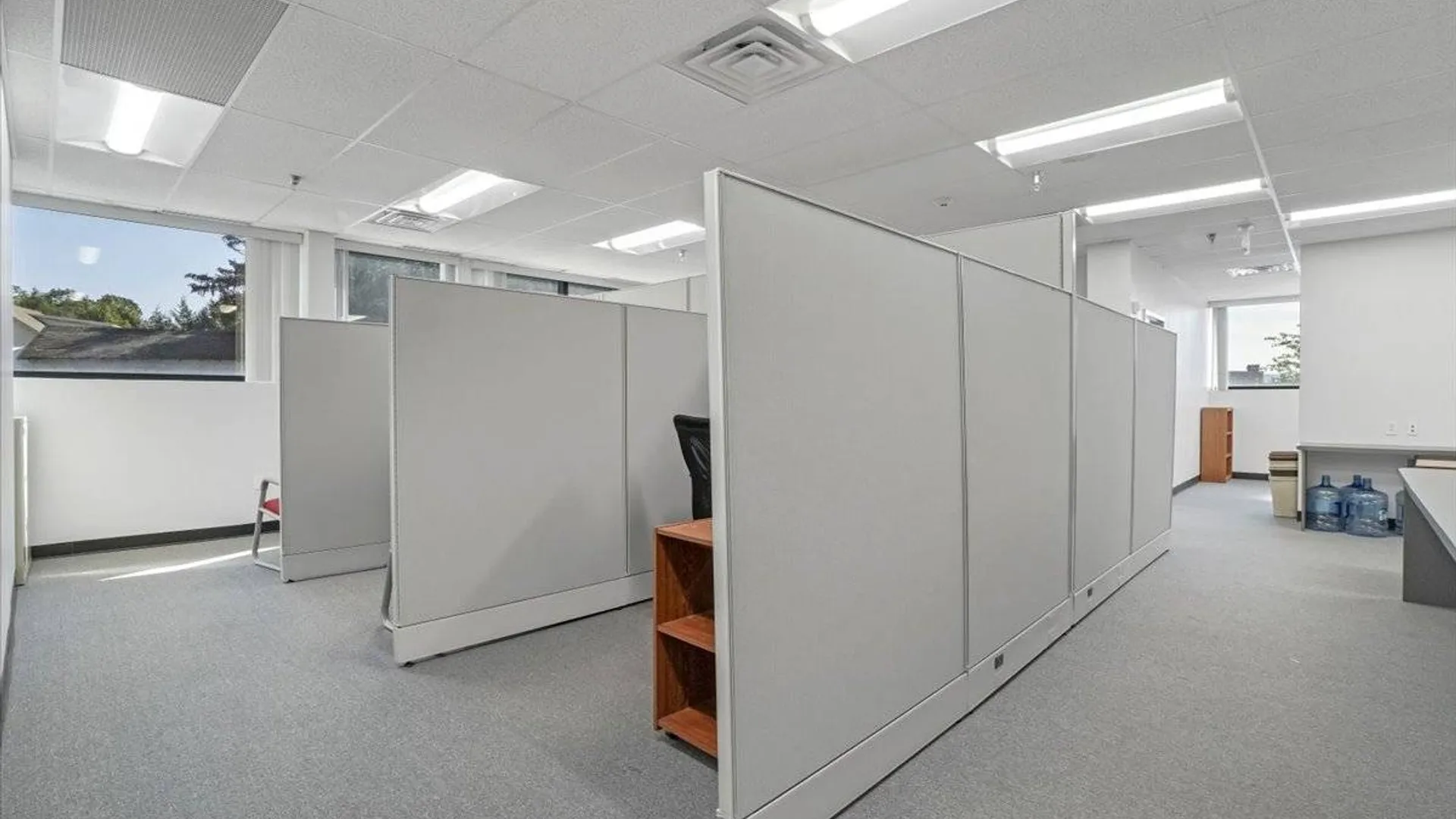 Property at 103 Executive dr, New Windsor, NY 12553 23