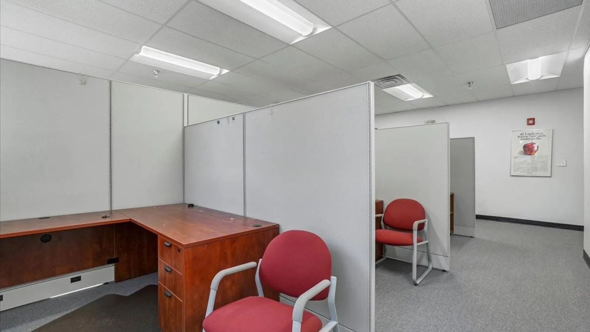 Property at 103 Executive dr, New Windsor, NY 12553 24