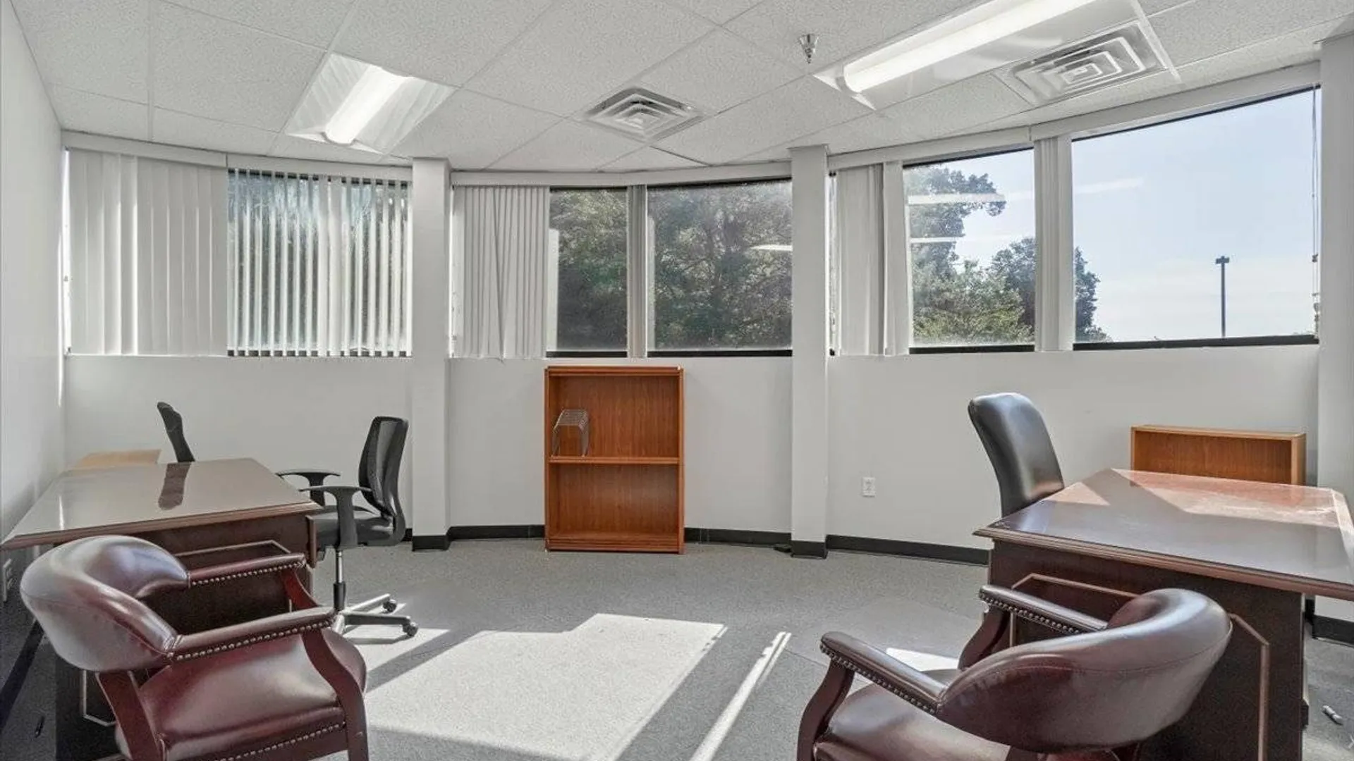 Property at 103 Executive dr, New Windsor, NY 12553 30