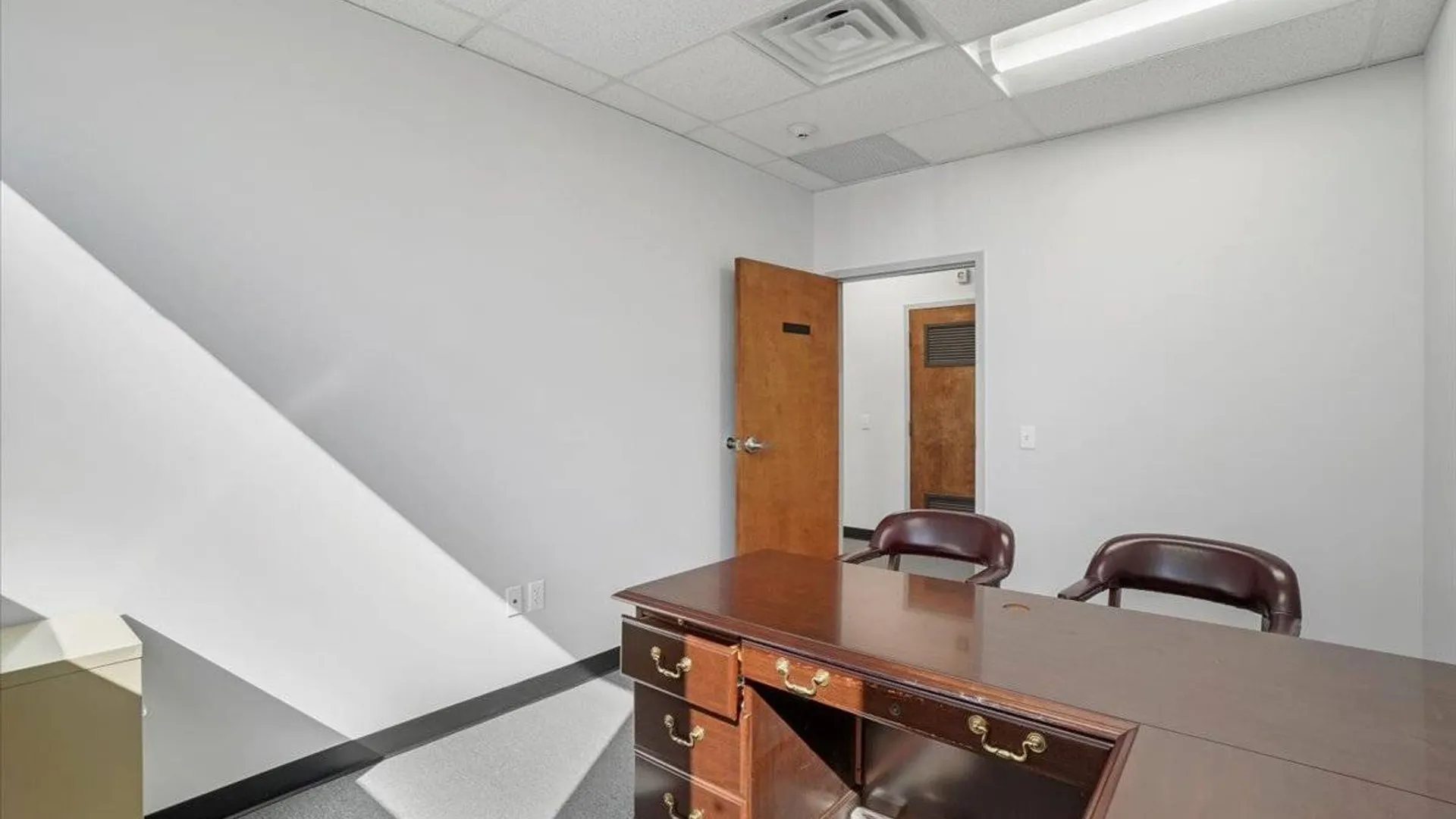 Property at 103 Executive dr, New Windsor, NY 12553 48